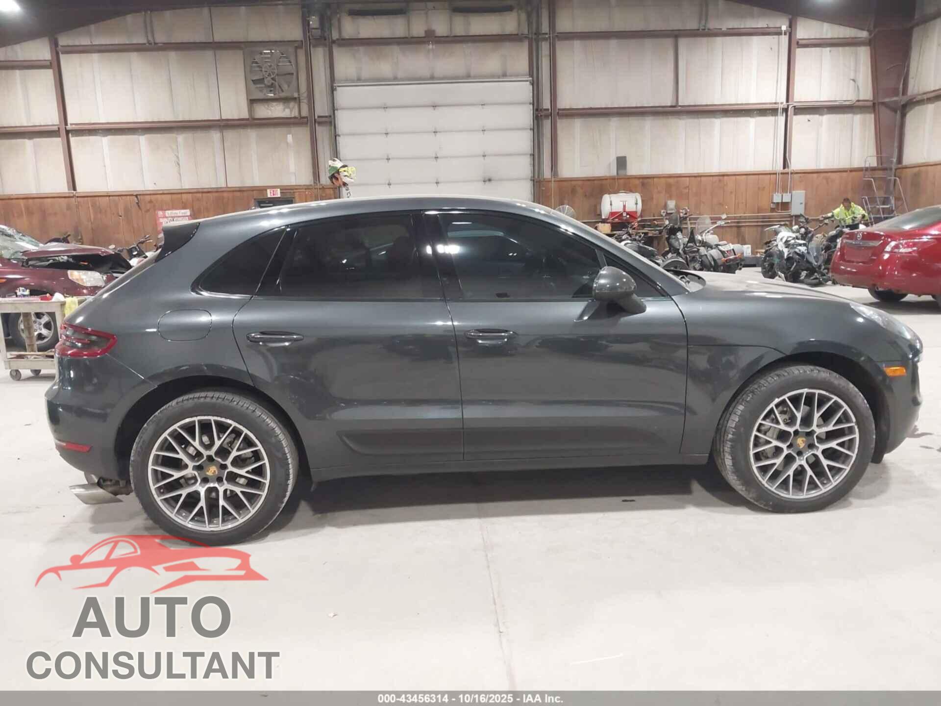 PORSCHE MACAN 2017 - WP1AB2A56HLB15943
