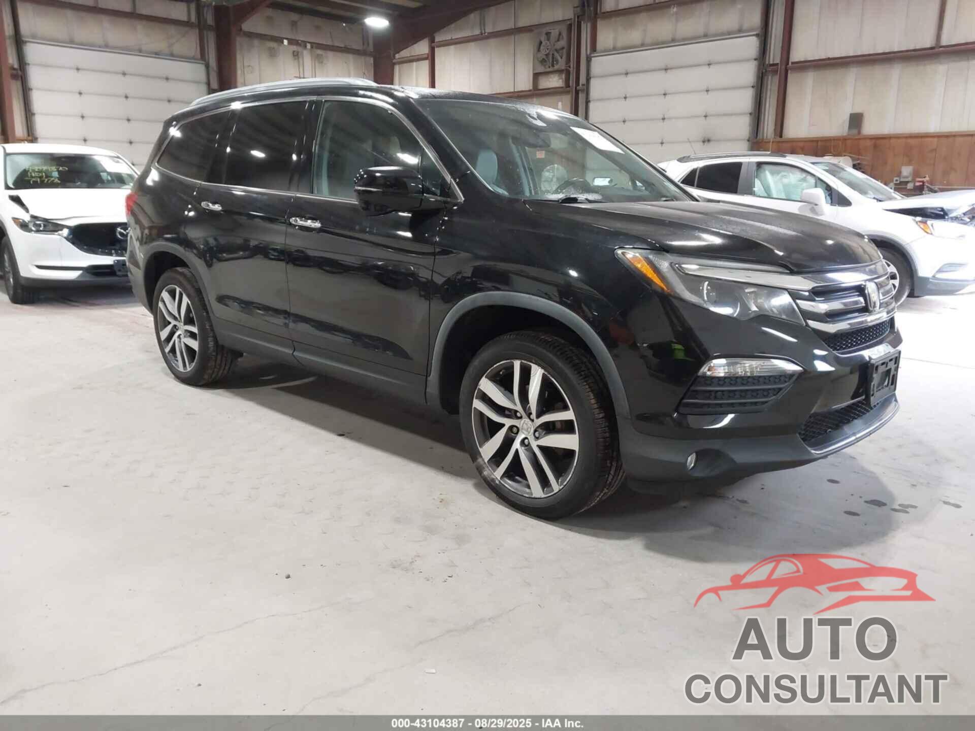 HONDA PILOT 2016 - 5FNYF6H94GB088828