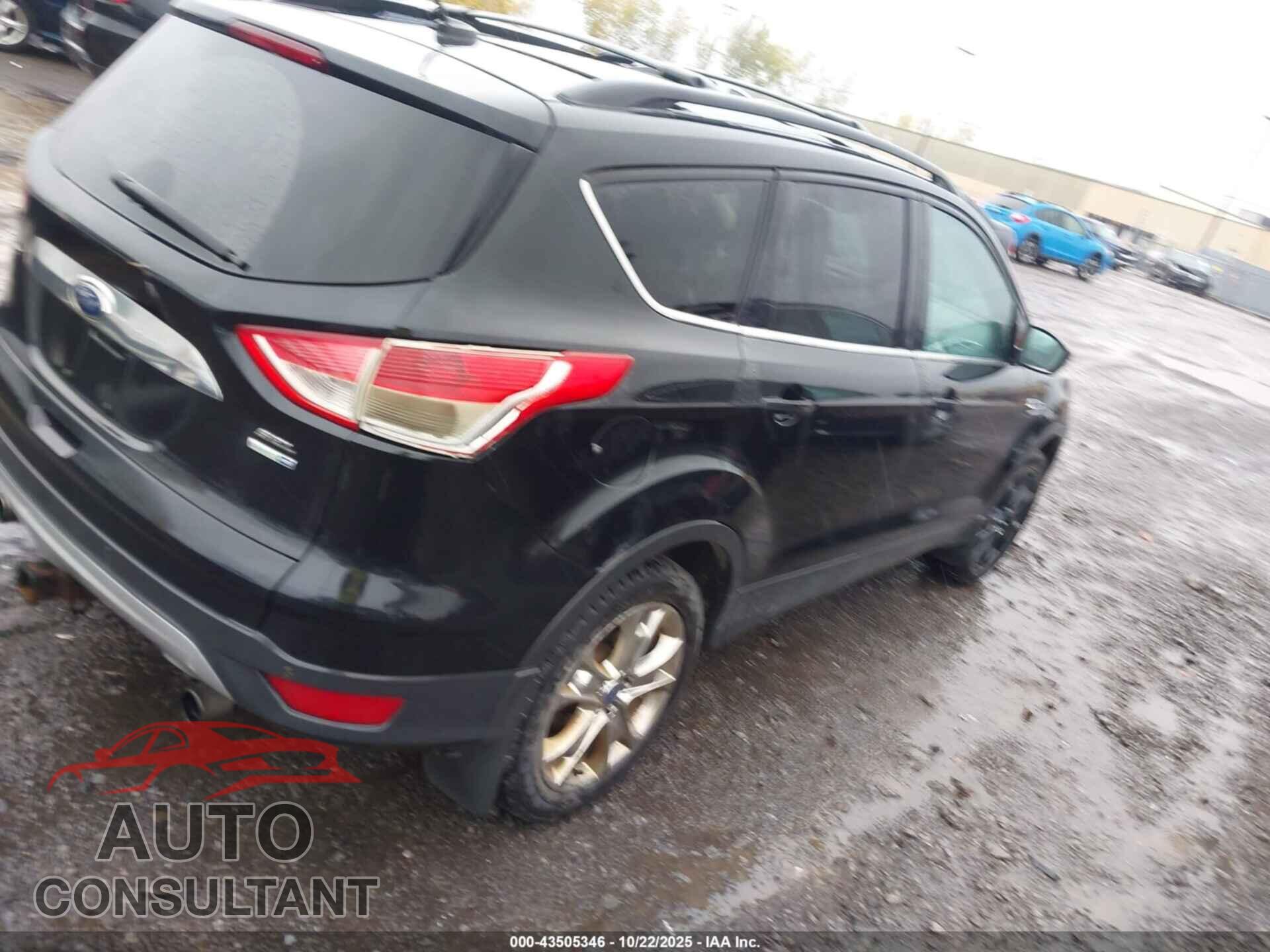 FORD ESCAPE 2013 - 1FMCU9H94DUC68892