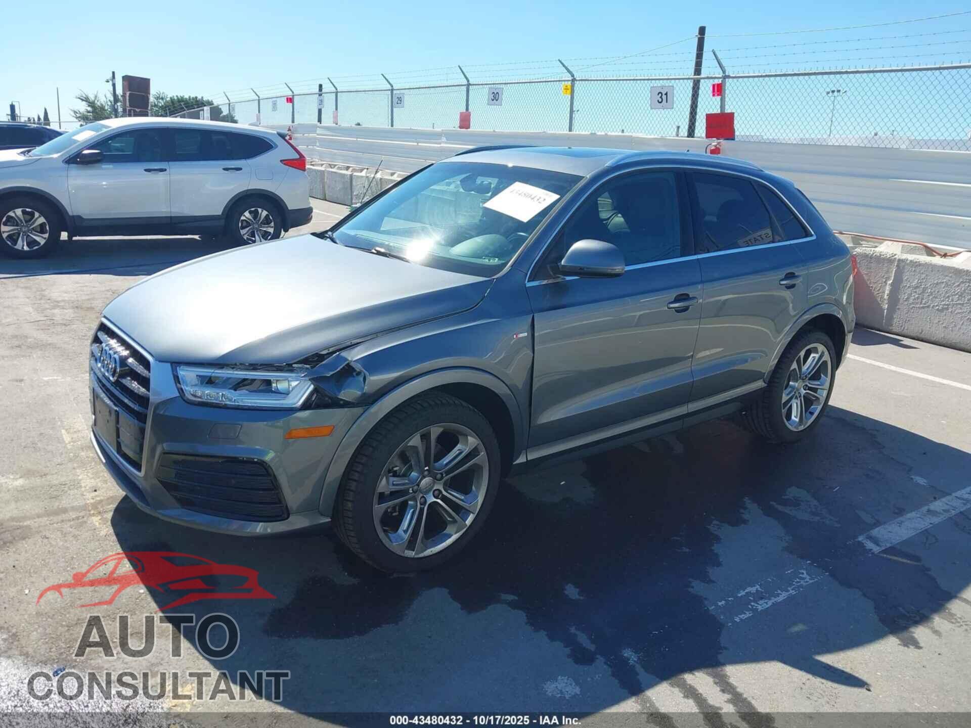 AUDI Q3 2016 - WA1GFCFS4GR020159