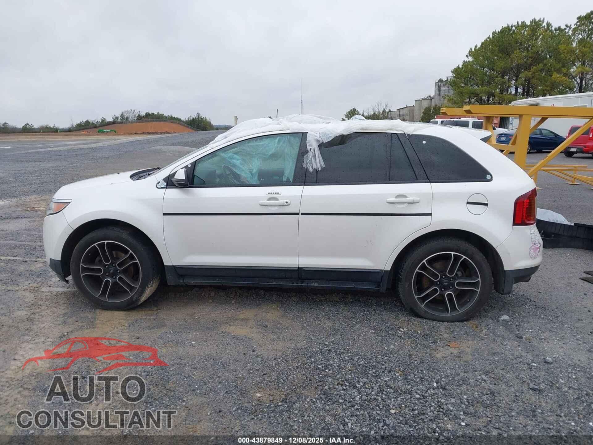 FORD EDGE 2013 - 2FMDK3J92DBA04996