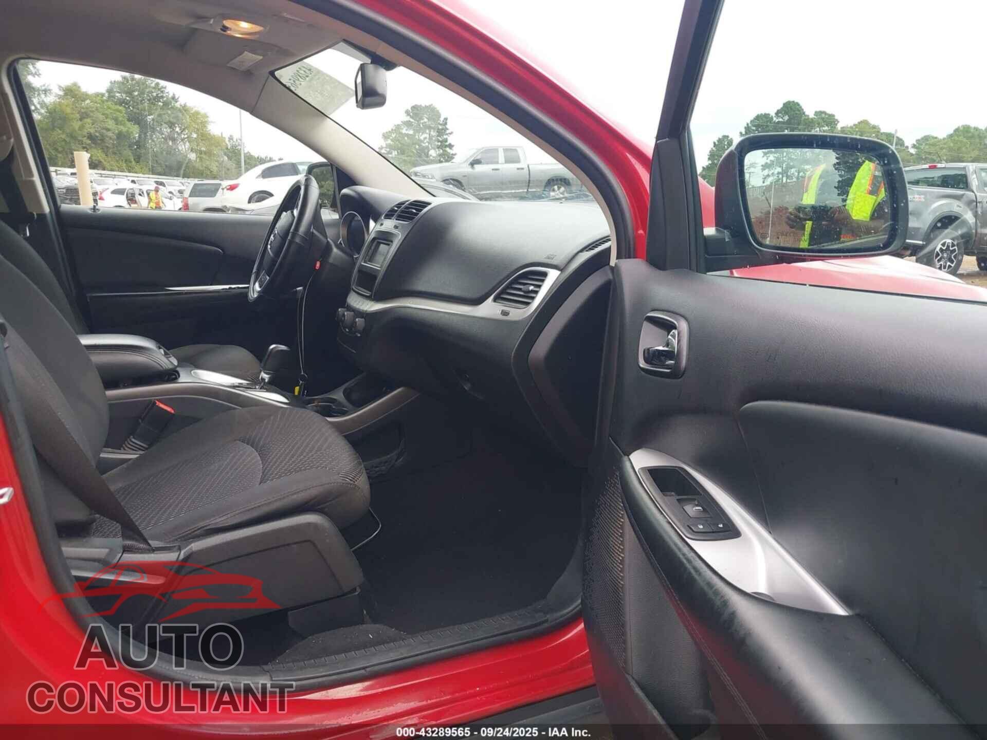 DODGE JOURNEY 2017 - 3C4PDCAB8HT581606