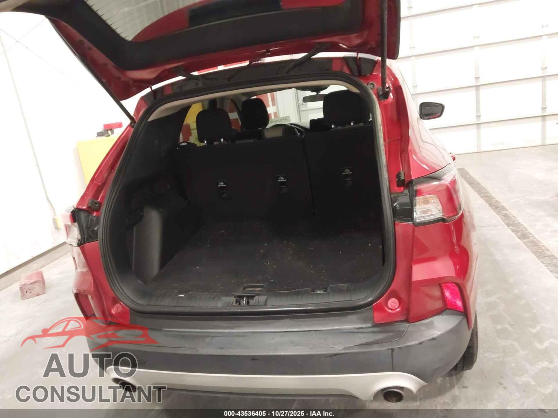 FORD ESCAPE 2020 - 1FMCU9G64LUA29591