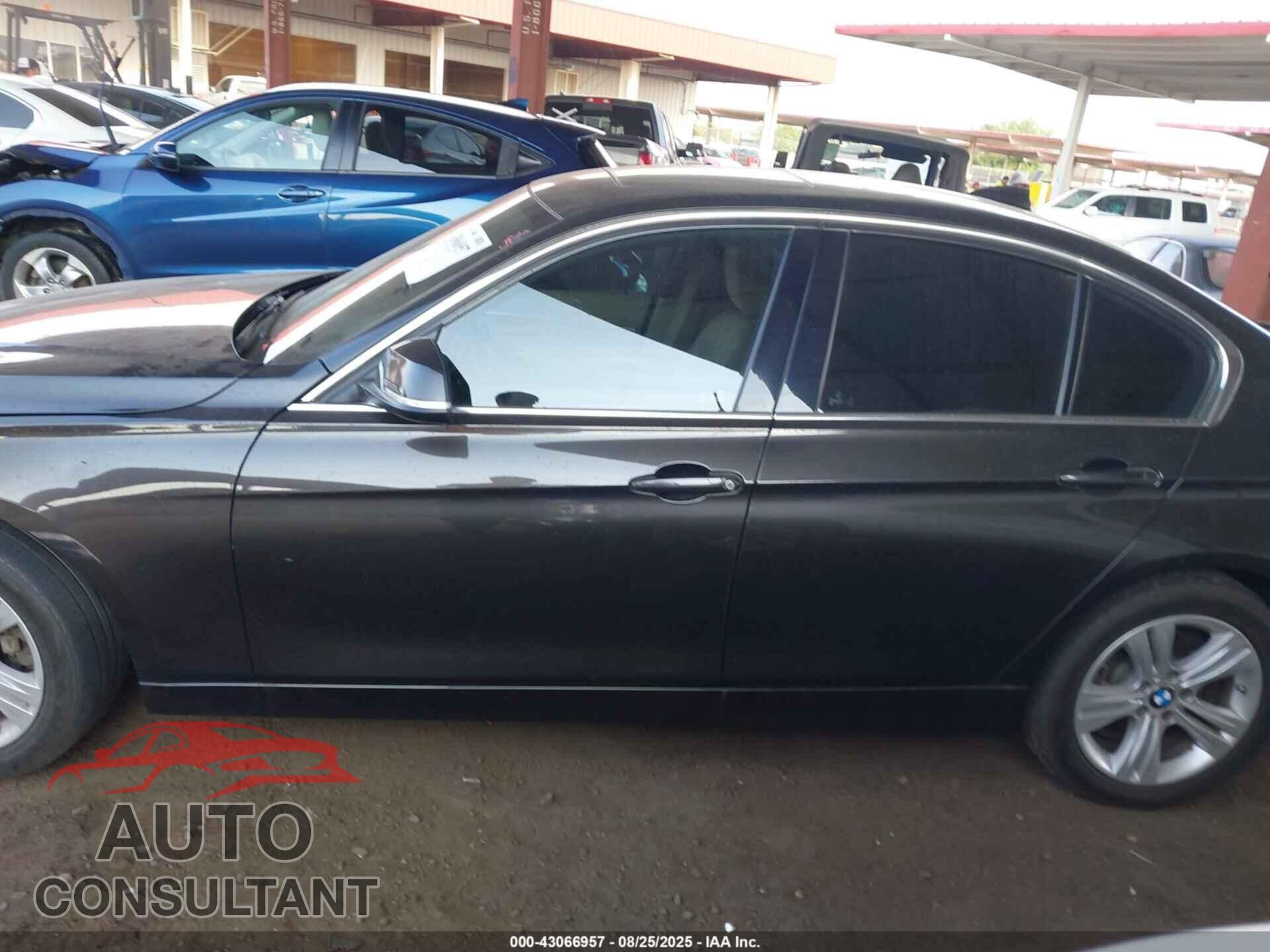 BMW 328I 2016 - WBA8E9G59GNU28251