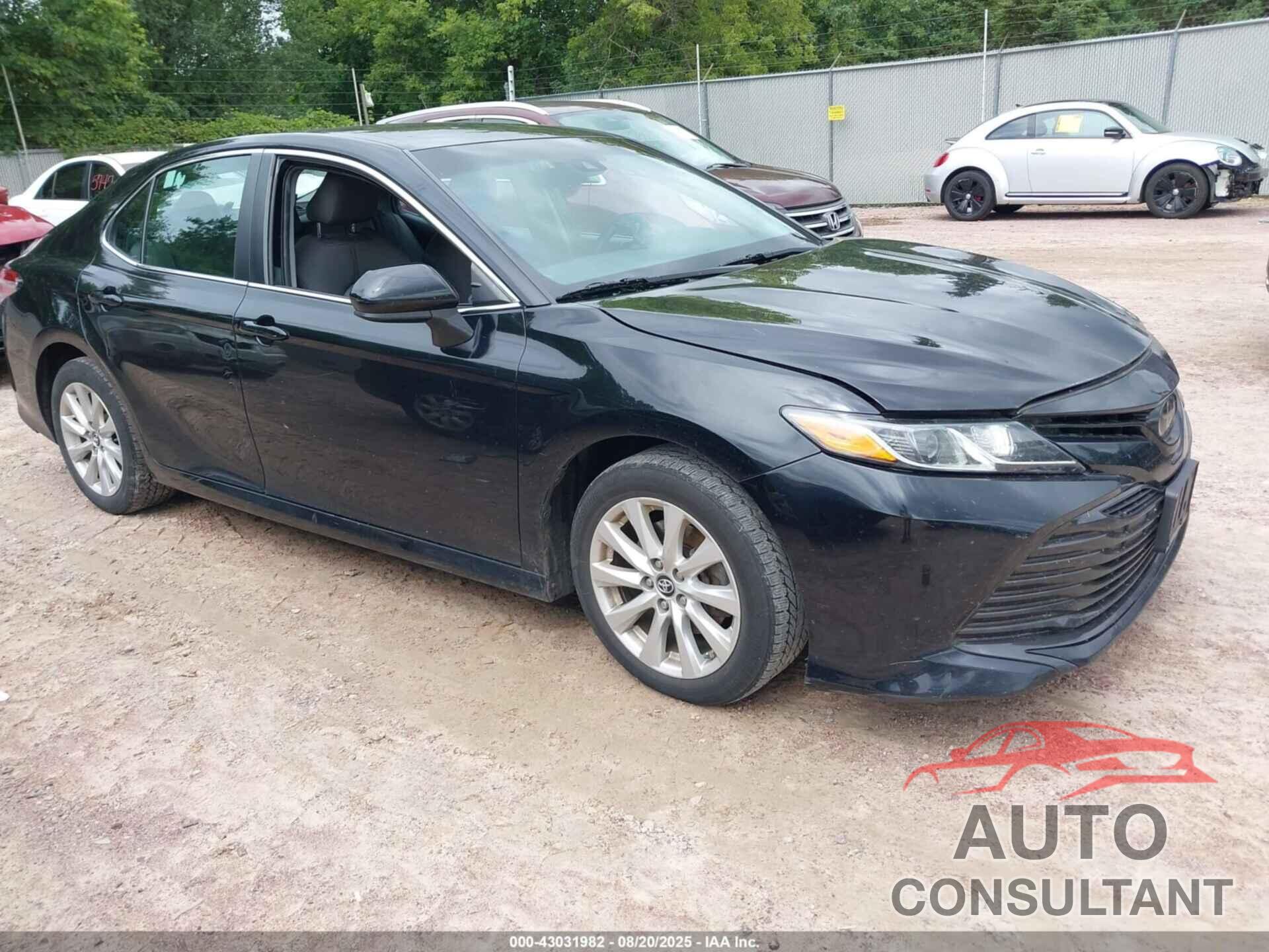 TOYOTA CAMRY 2019 - 4T1B11HK8KU728612