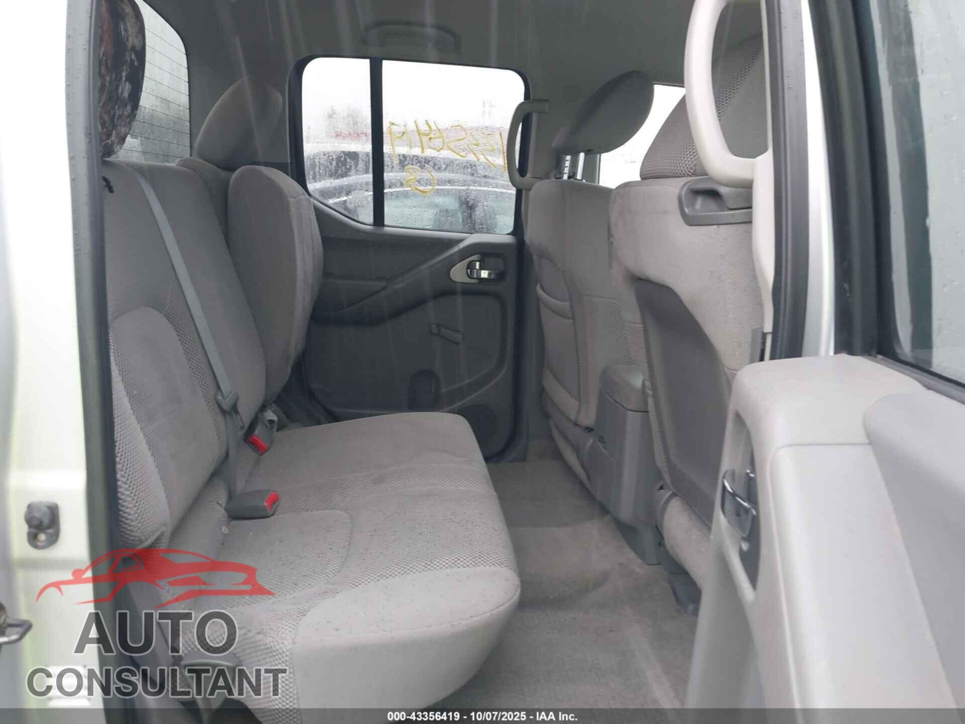 NISSAN FRONTIER 2011 - 1N6AD0EV2BC448302