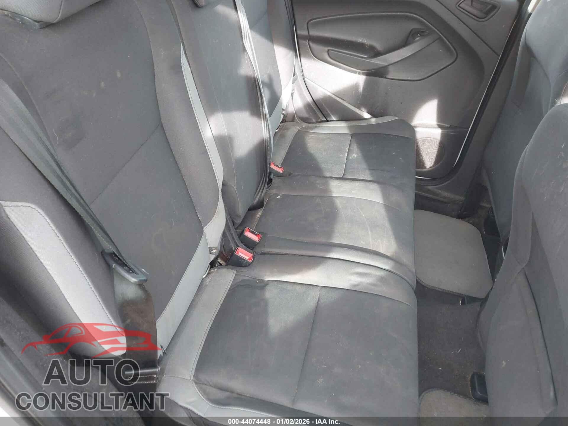 FORD ESCAPE 2016 - 1FMCU0F73GUB30357