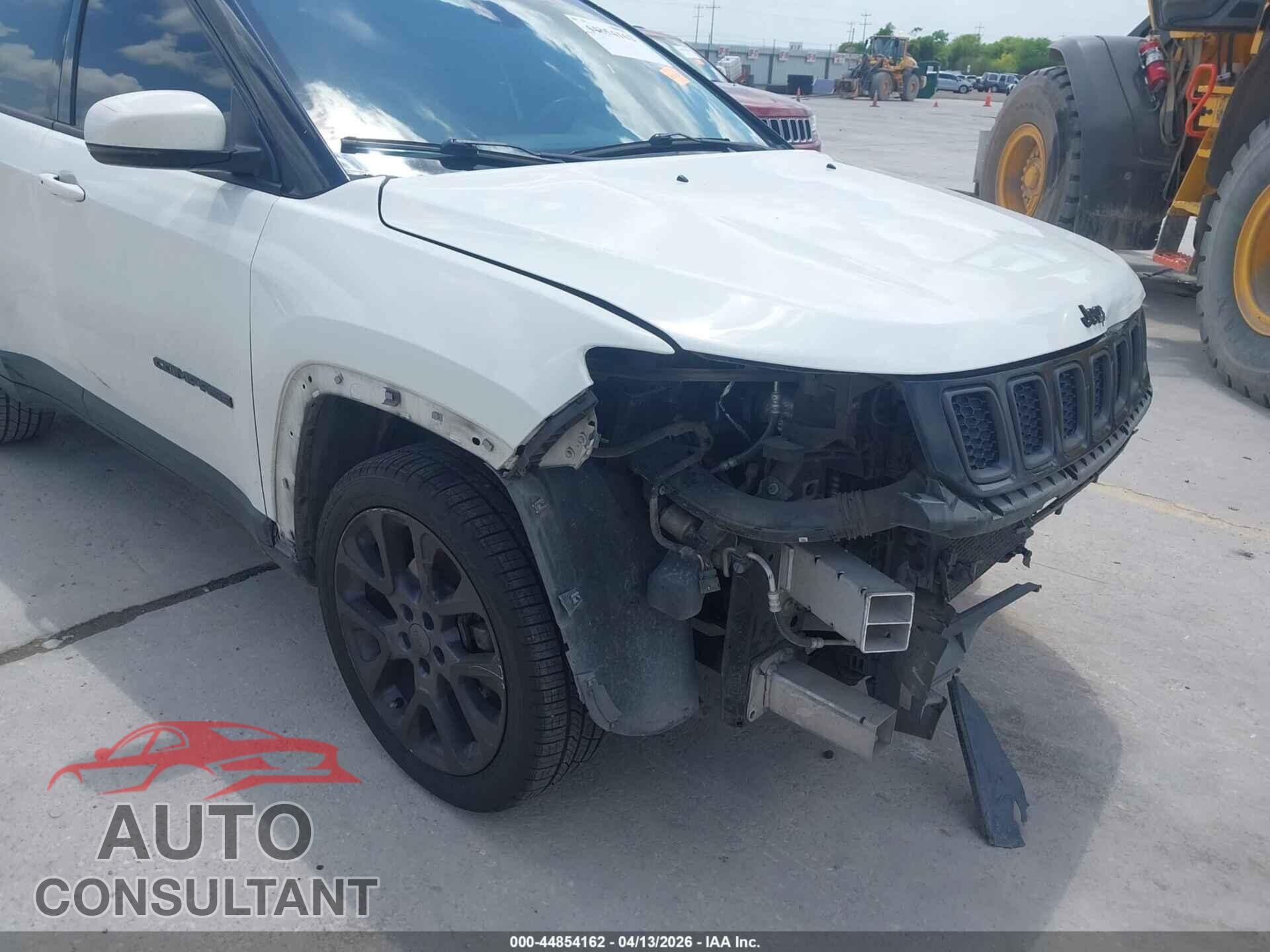 JEEP COMPASS 2019 - 3C4NJCCB0KT667660