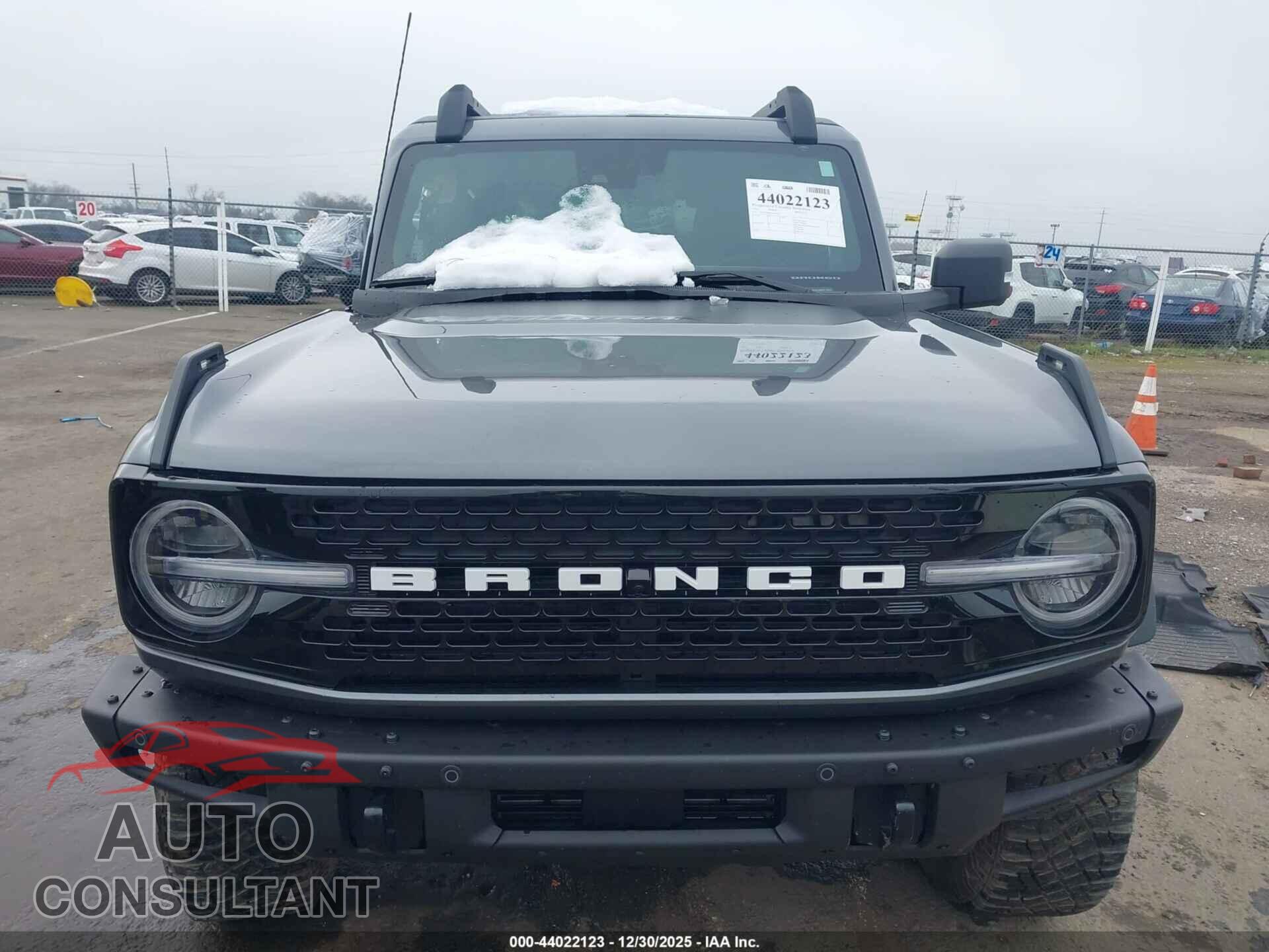 FORD BRONCO 2023 - 1FMEE5DP0PLB46401