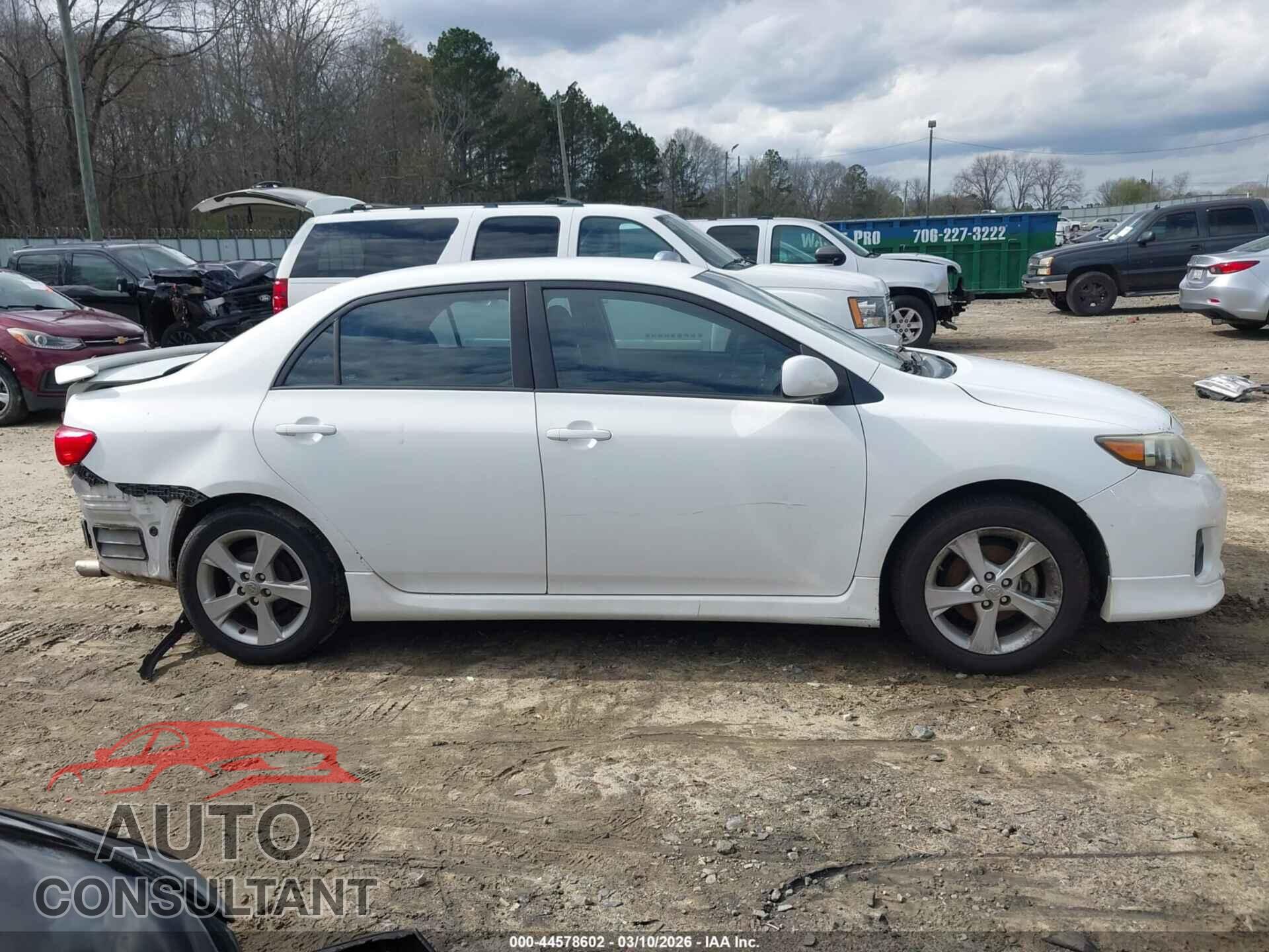 TOYOTA COROLLA 2011 - 2T1BU4EEXBC613406