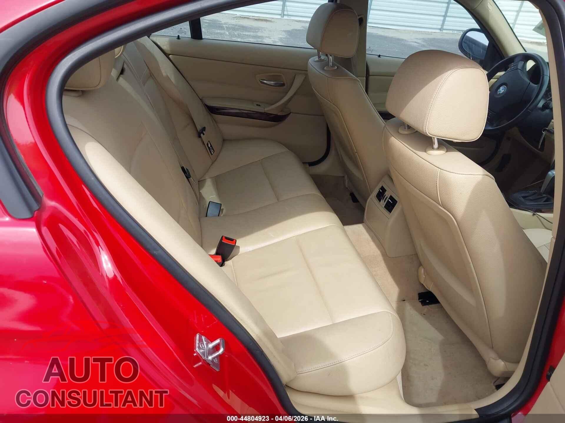 BMW 328I 2011 - WBAPH7C55BE459843
