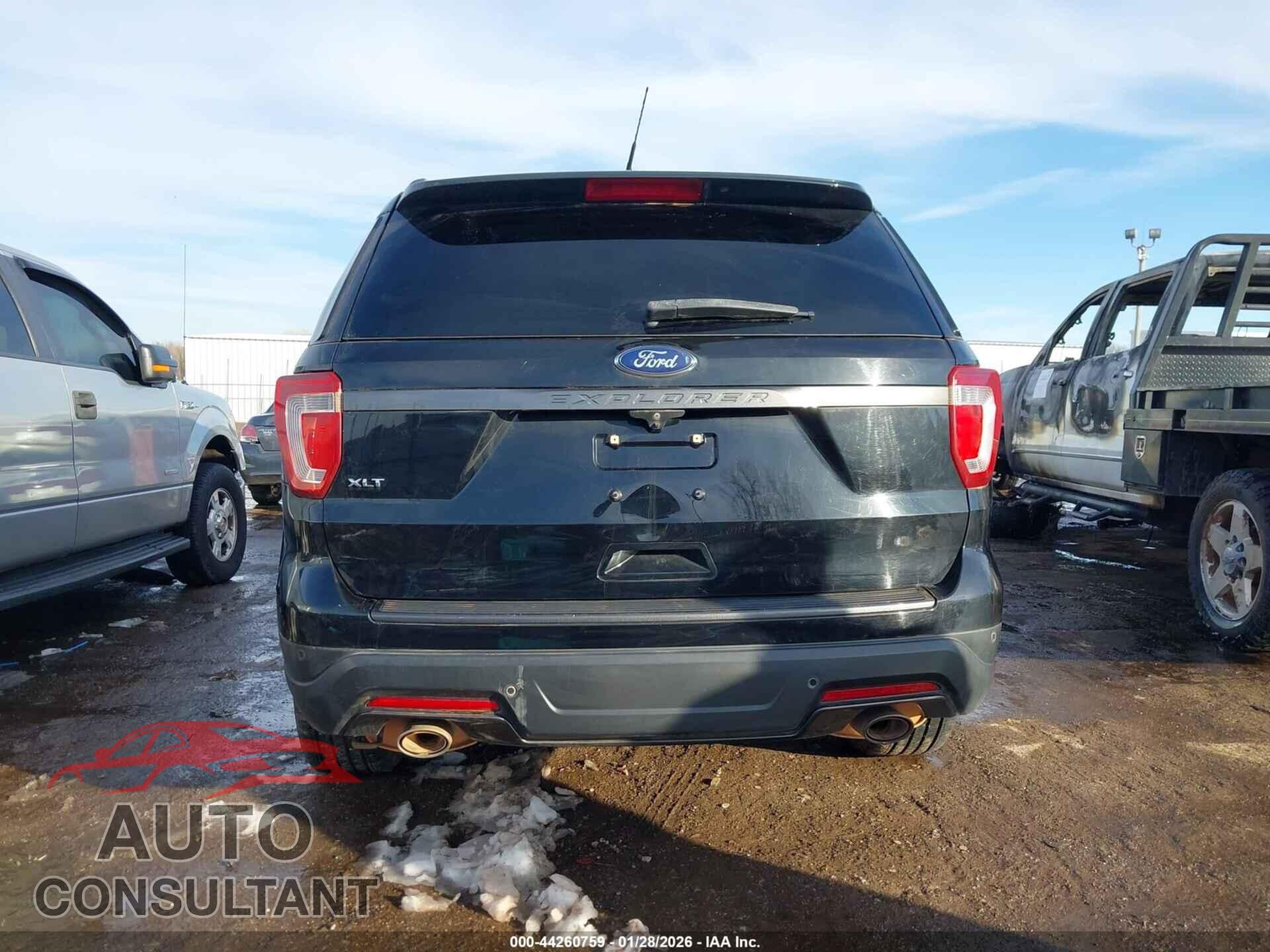 FORD EXPLORER 2018 - 1FM5K7D81JGB88573