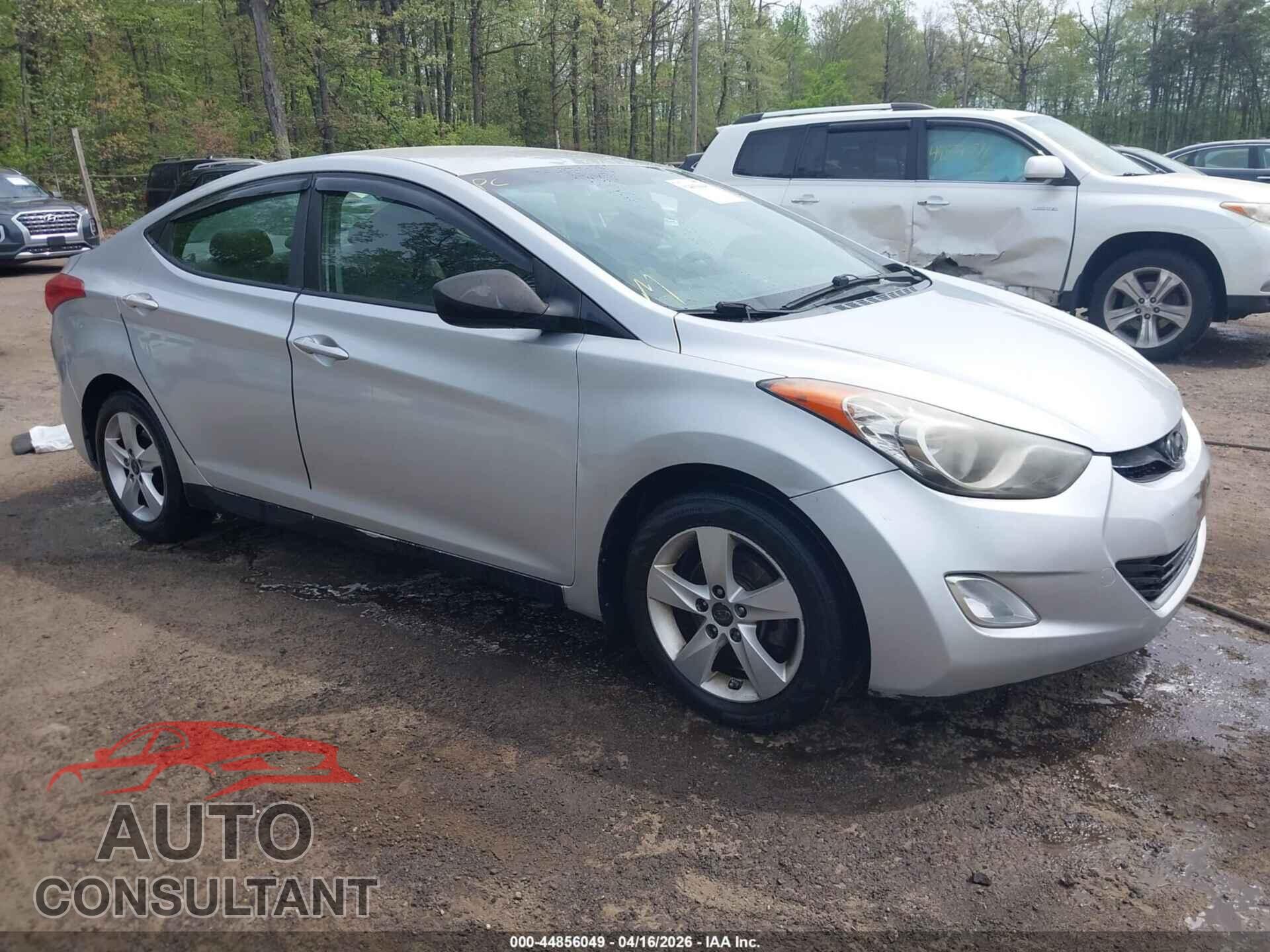 HYUNDAI ELANTRA 2013 - KMHDH4AE0DU500584