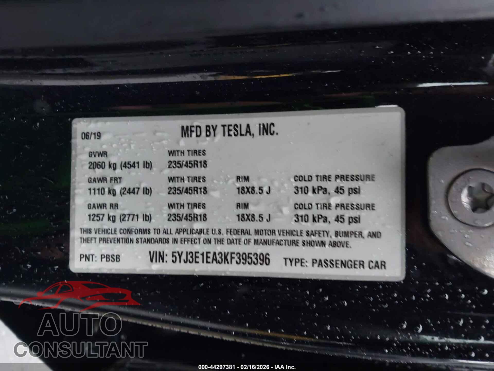 TESLA MODEL 3 2019 - 5YJ3E1EA3KF395396