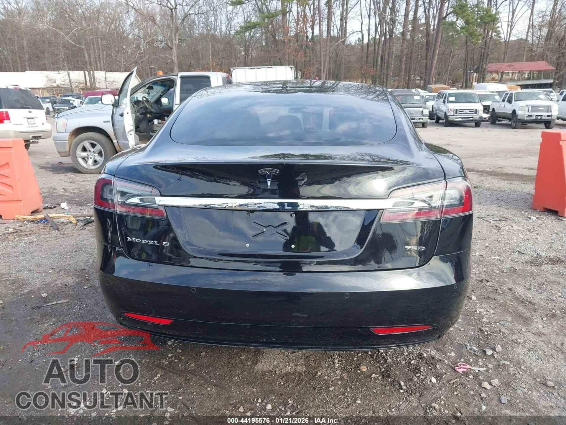 TESLA MODEL S 2017 - 5YJSA1E25HF184192
