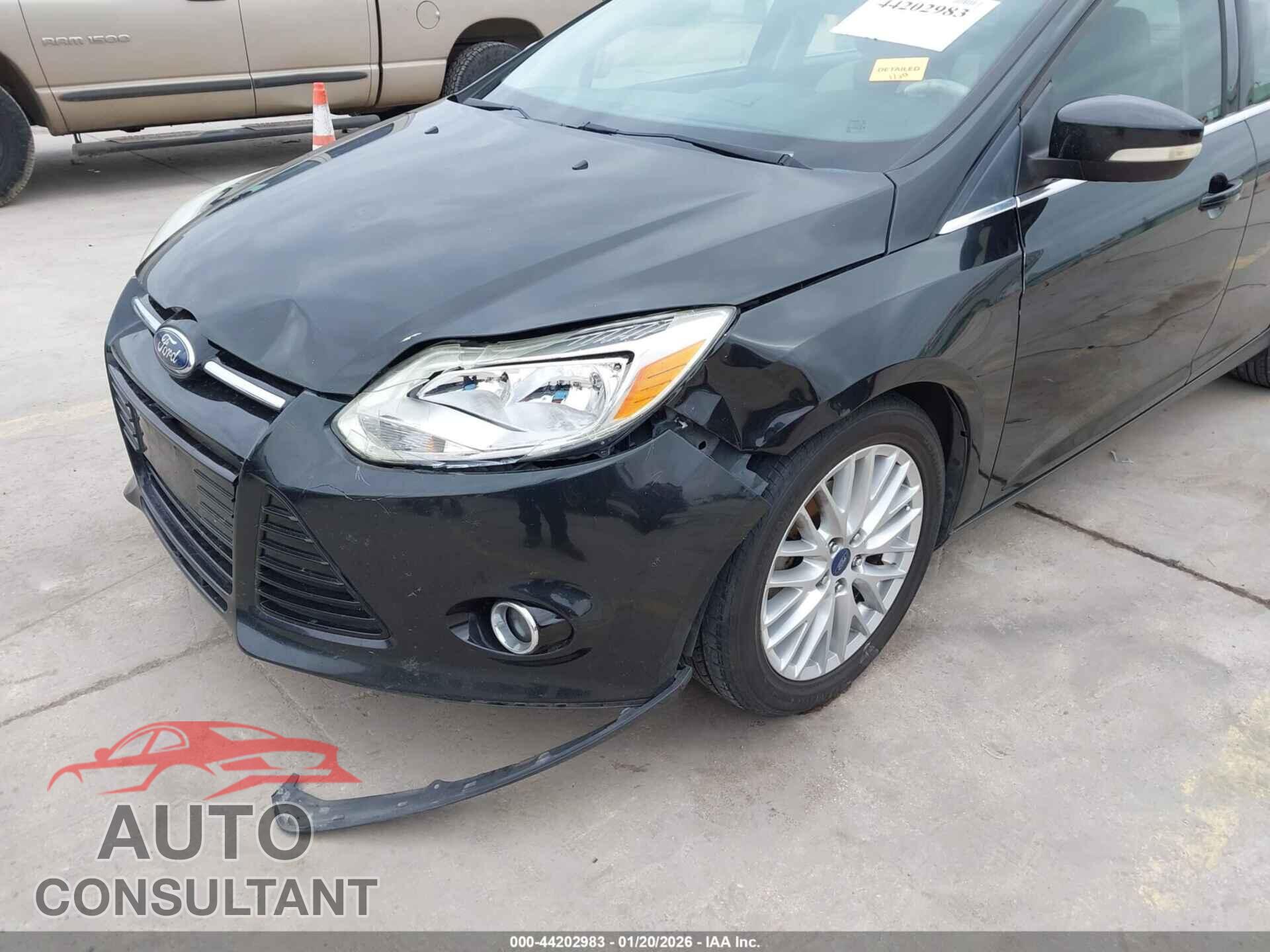 FORD FOCUS 2013 - 1FADP3J23DL334239