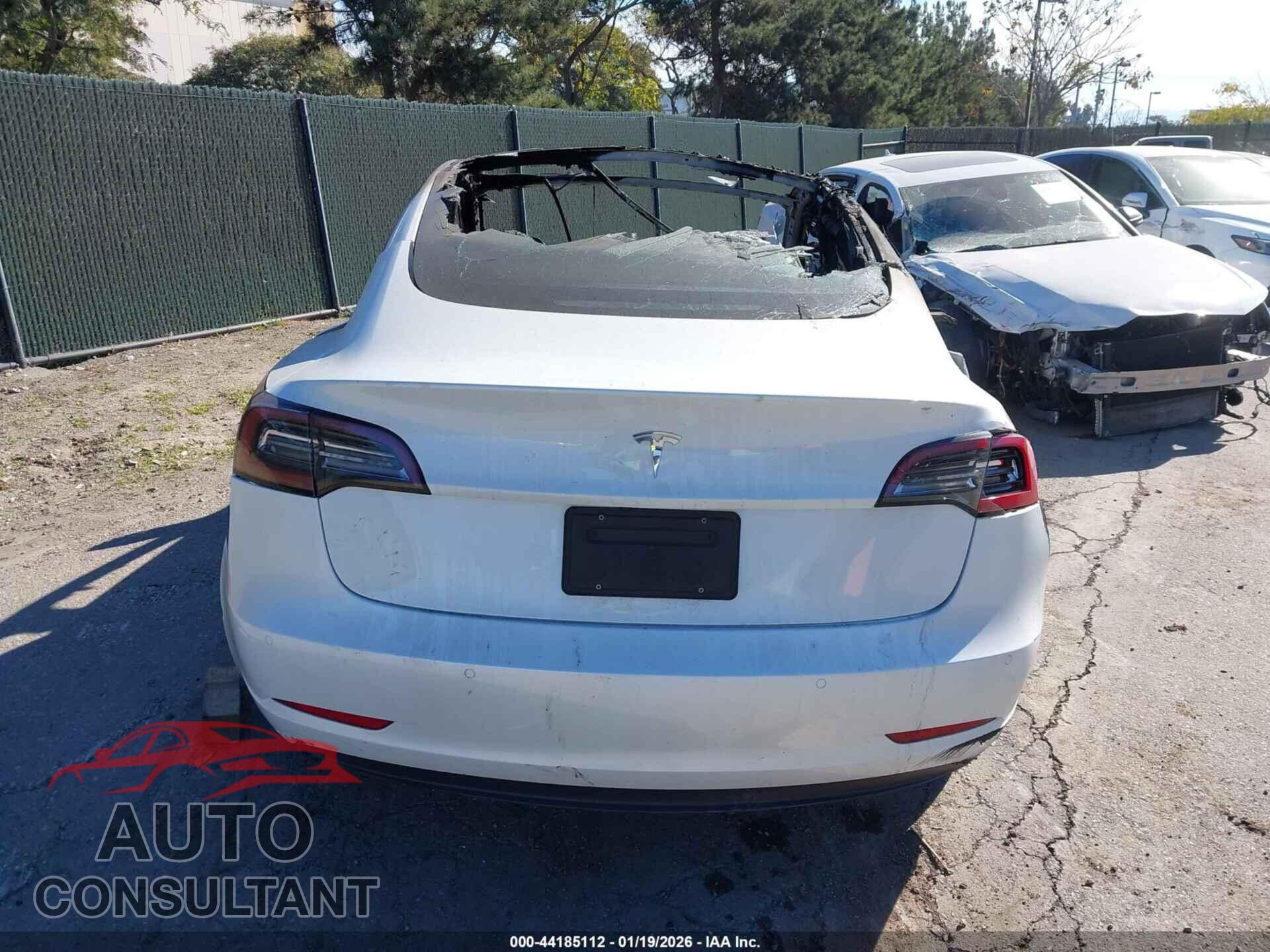 TESLA MODEL 3 2022 - 5YJ3E1EA8NF170847
