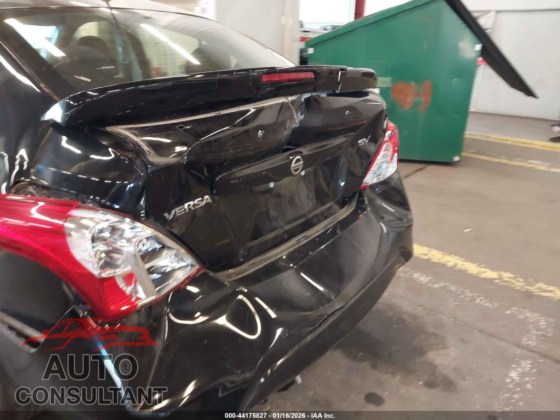 NISSAN VERSA 2019 - 3N1CN7AP3KL867338