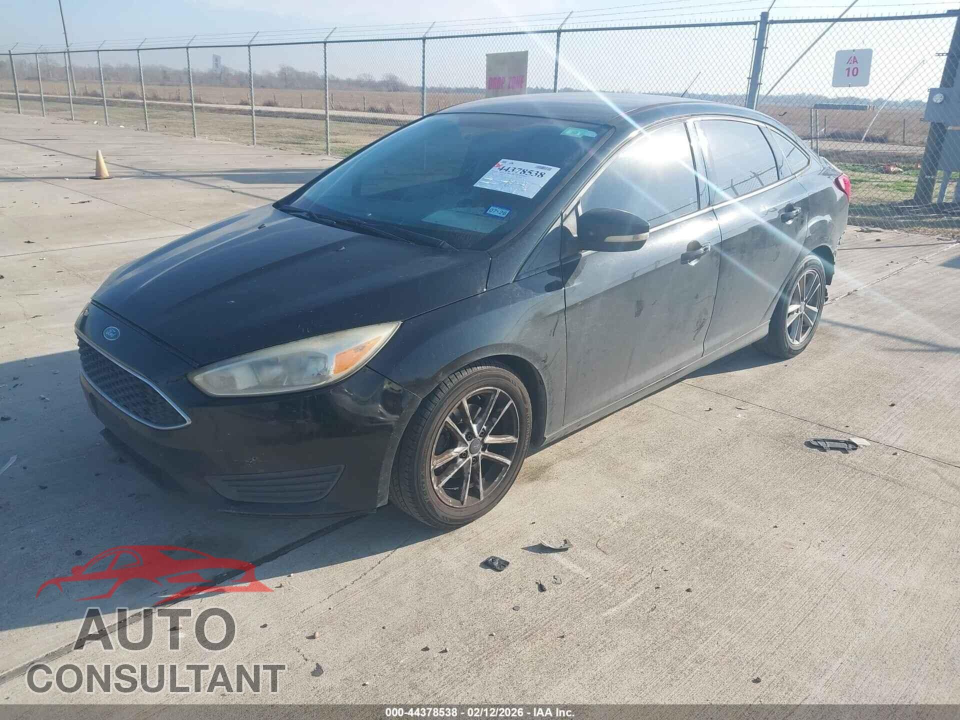 FORD FOCUS 2016 - 1FADP3F28GL267523