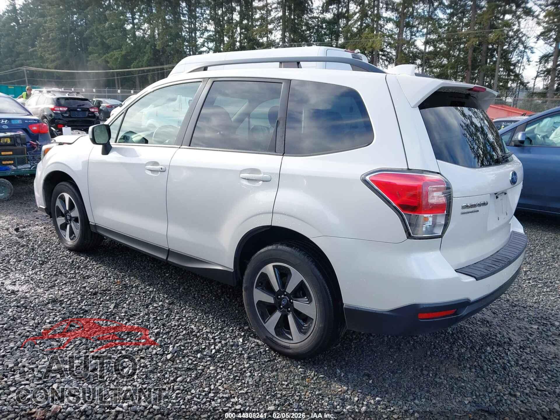 SUBARU FORESTER 2017 - JF2SJAEC7HH479322