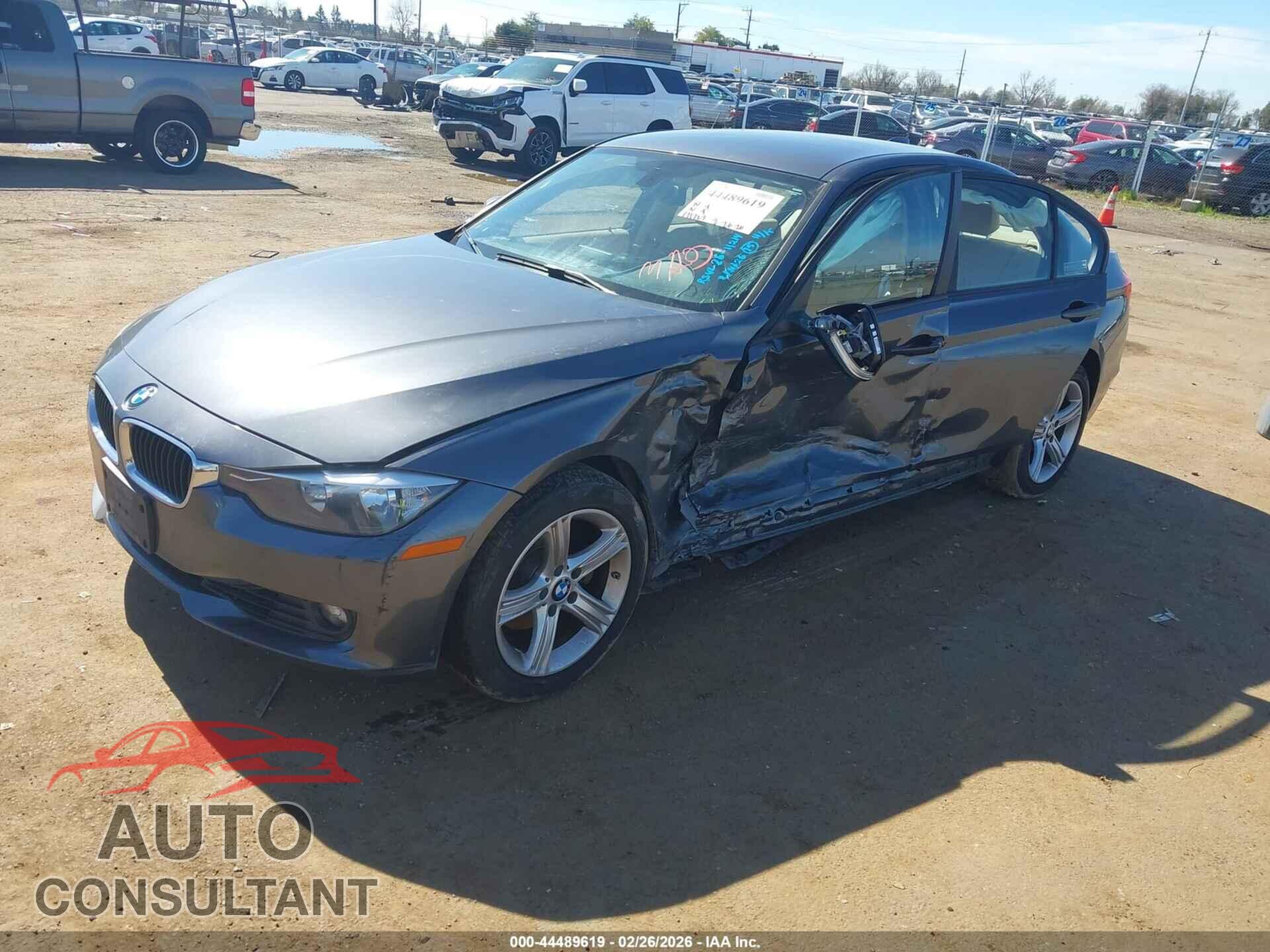 BMW 328I 2014 - WBA3C1C58EK115598