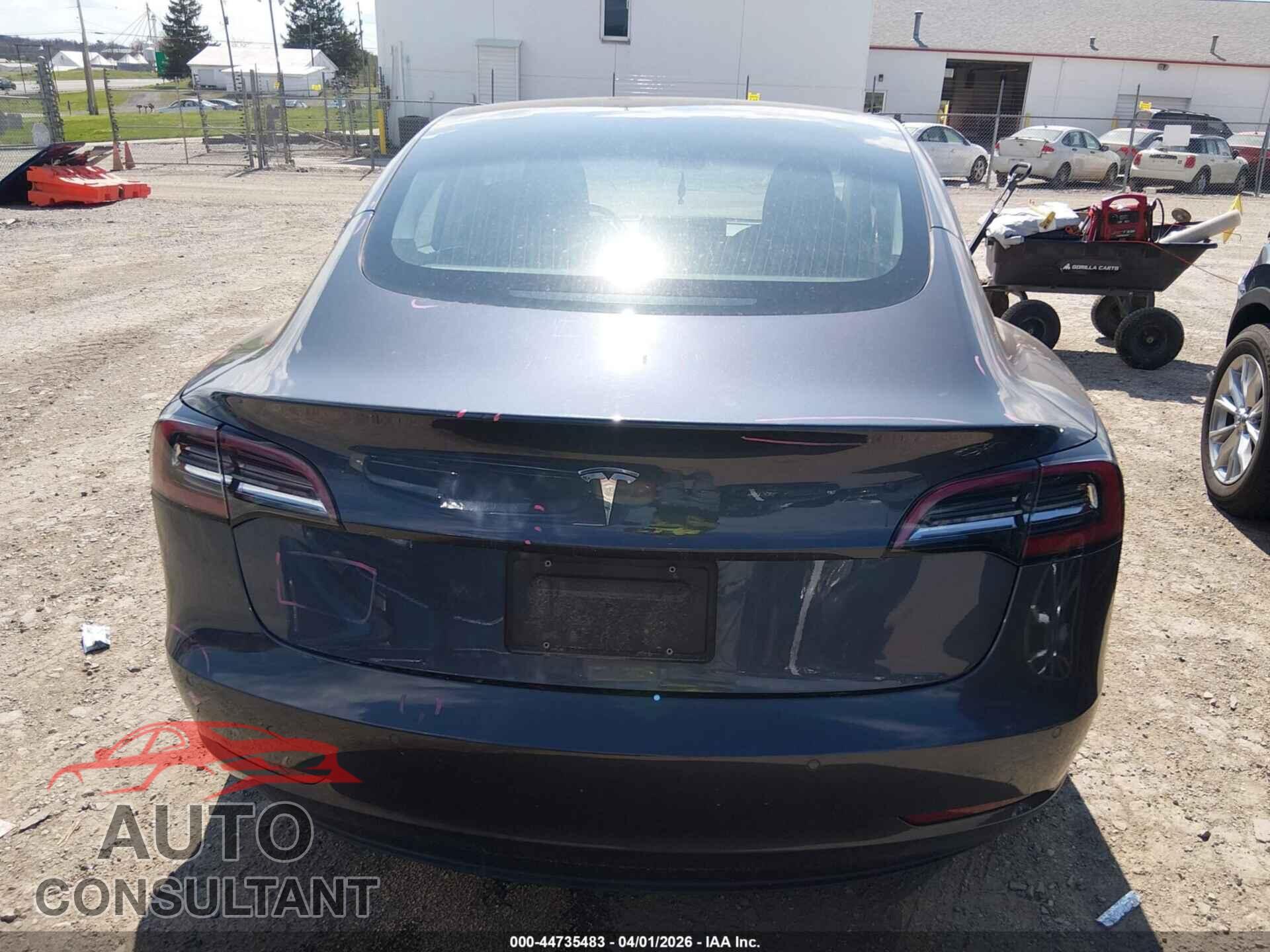 TESLA MODEL 3 2020 - 5YJ3E1EB7LF627752
