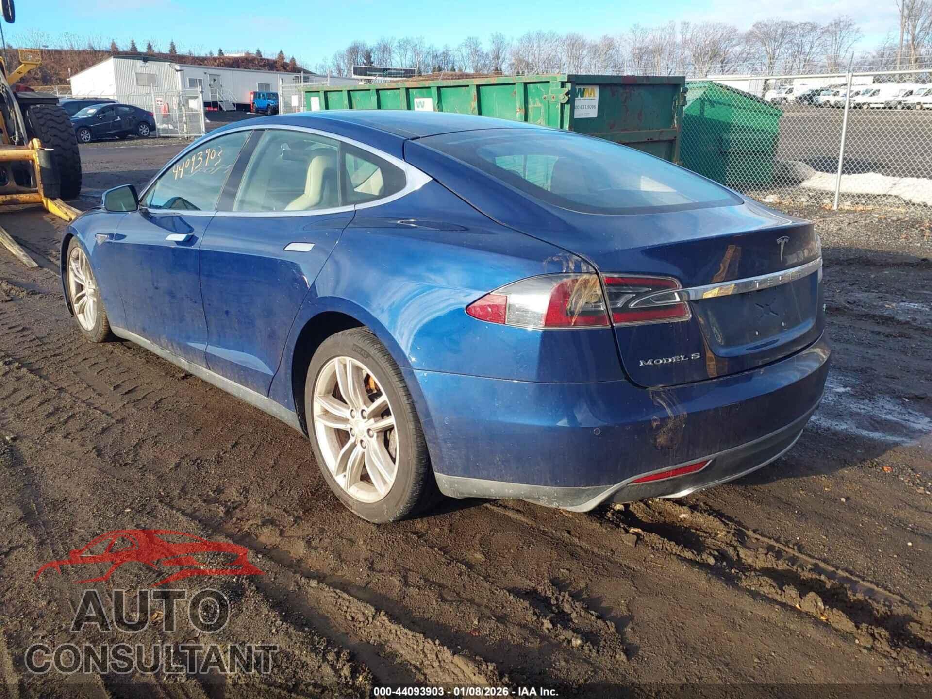 TESLA MODEL S 2015 - 5YJSA1E26FF109109