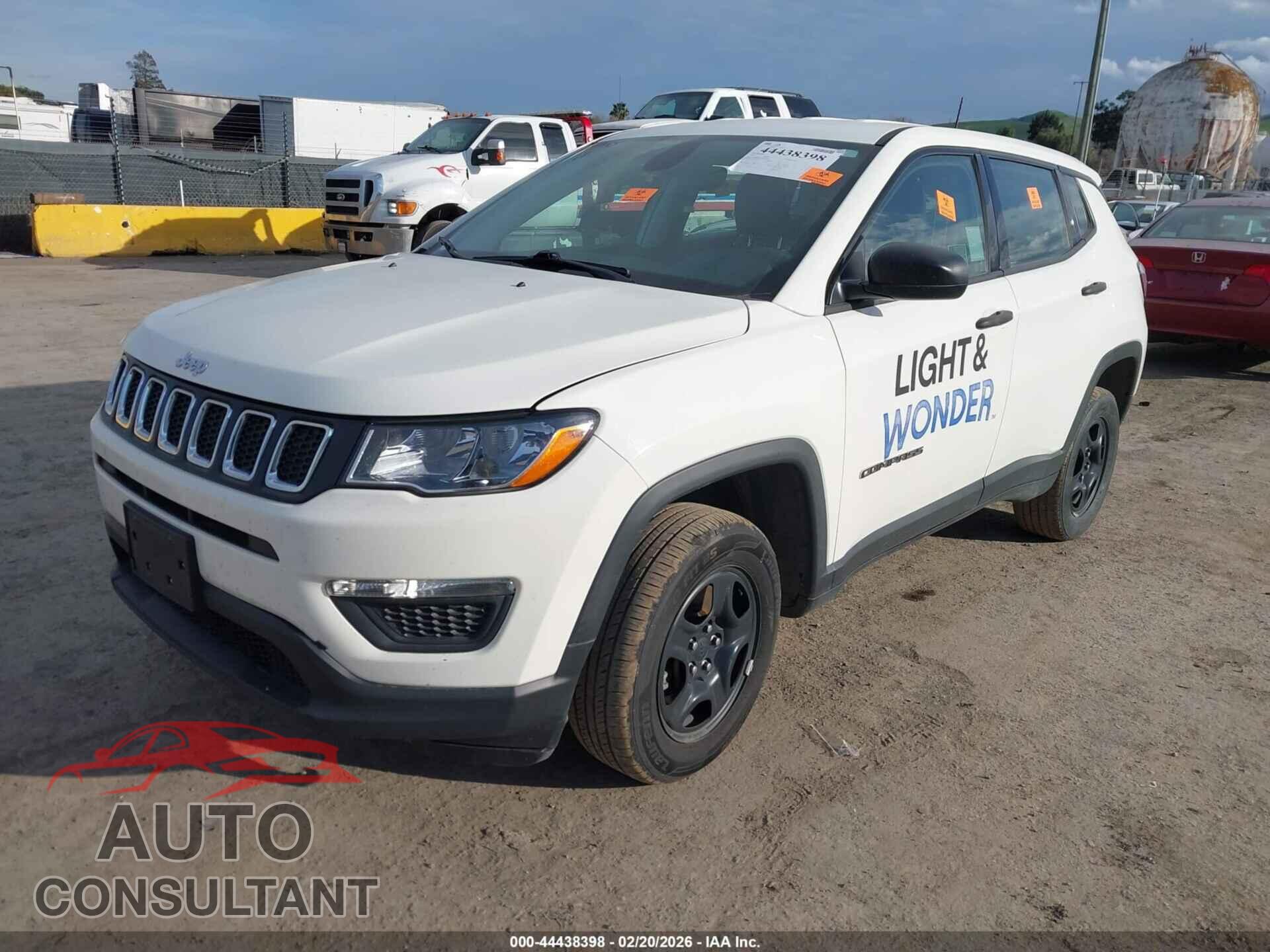 JEEP COMPASS 2019 - 3C4NJDAB1KT664016