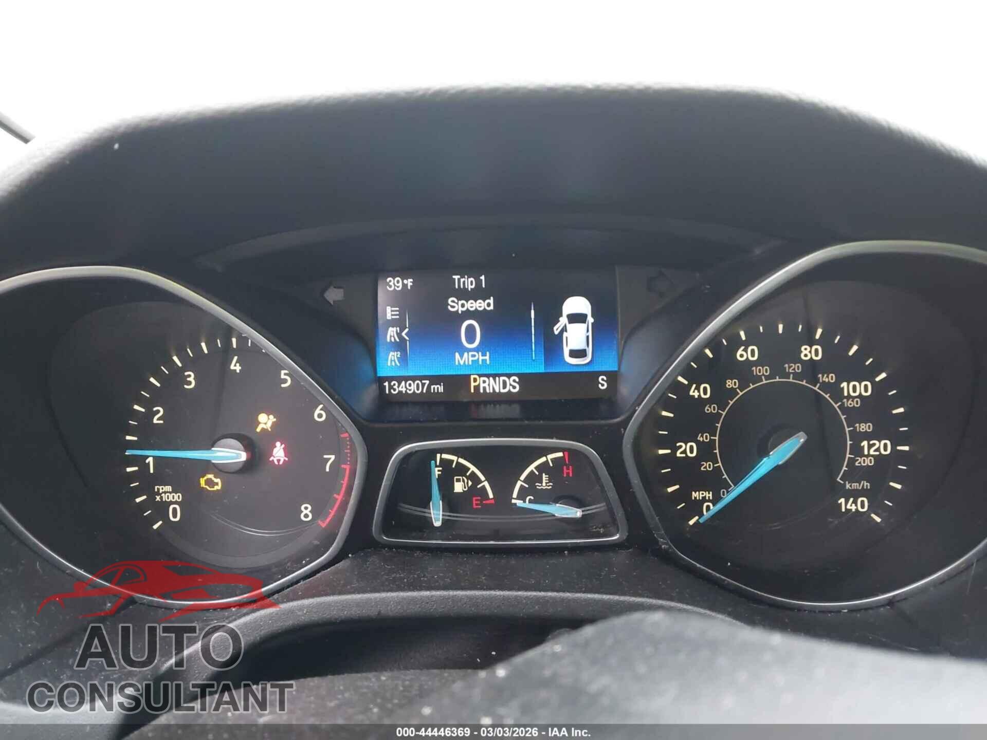 FORD FOCUS 2015 - 1FADP3K28FL365696