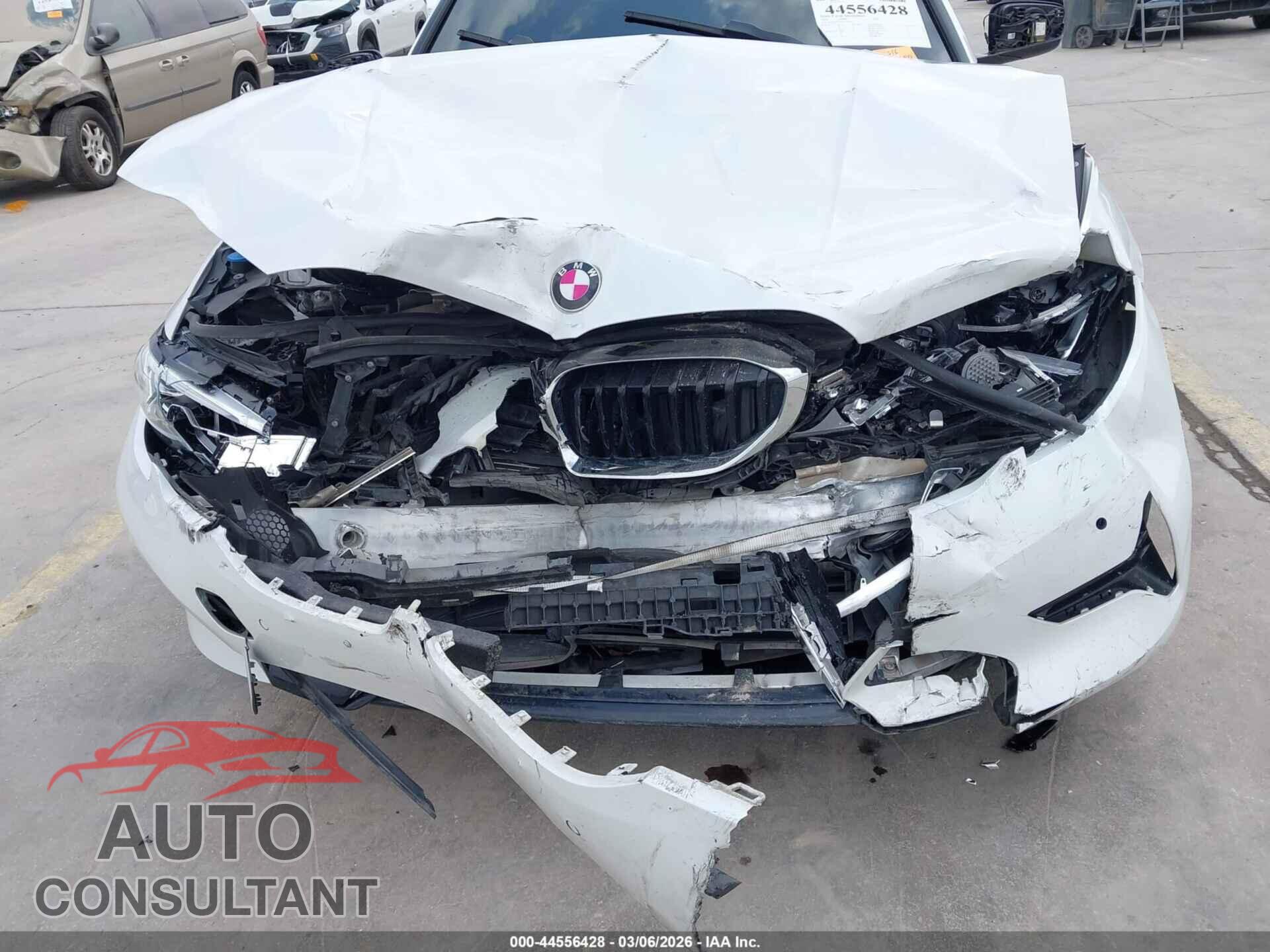 BMW 330E 2021 - WBA5P9C03MFJ75876