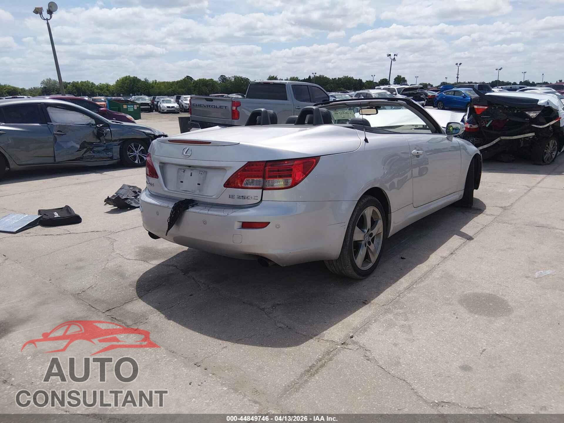 LEXUS IS 250C 2010 - JTHFF2C29A2514368