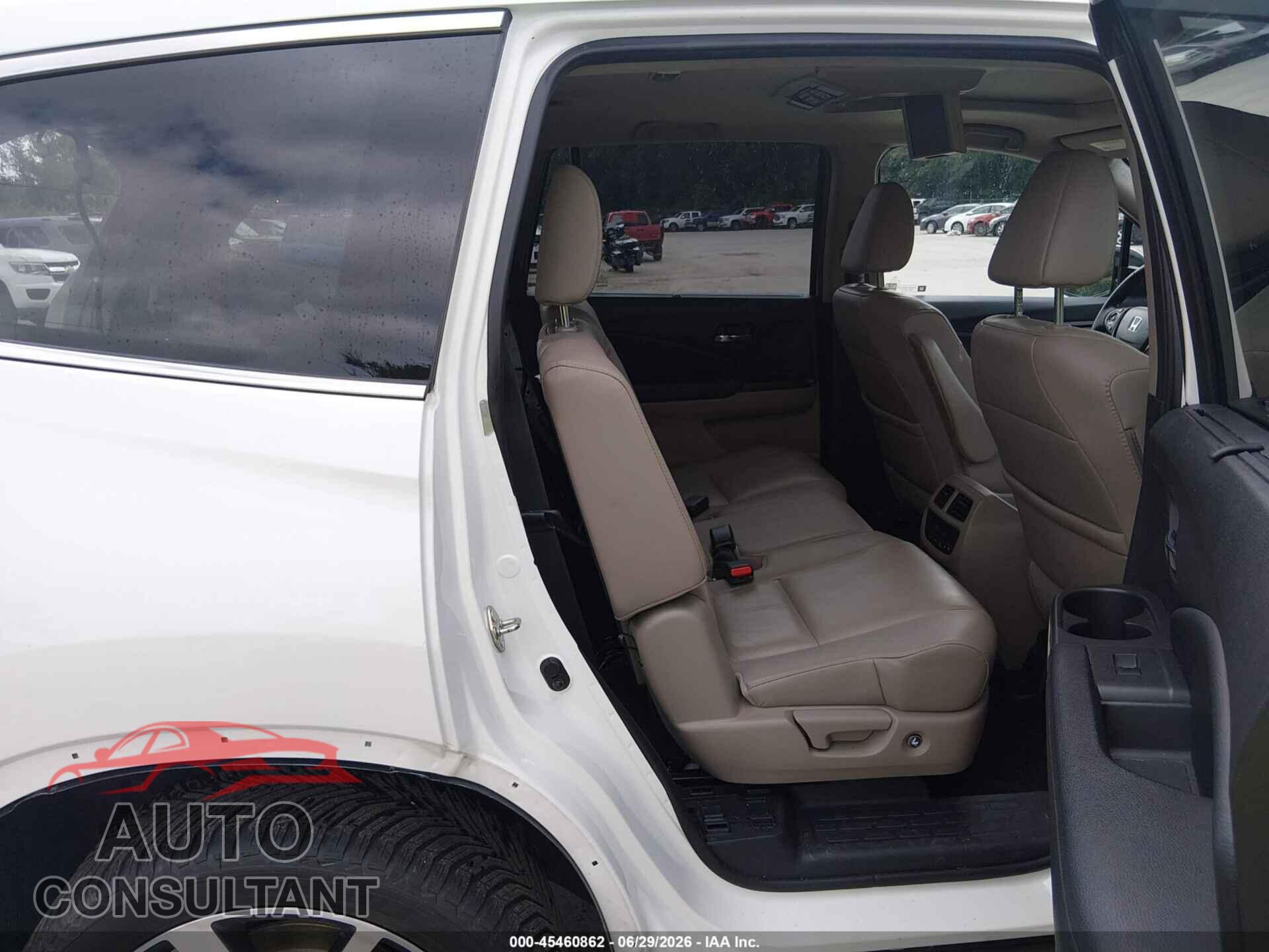 HONDA PILOT 2017 - 5FNYF6H97HB077050