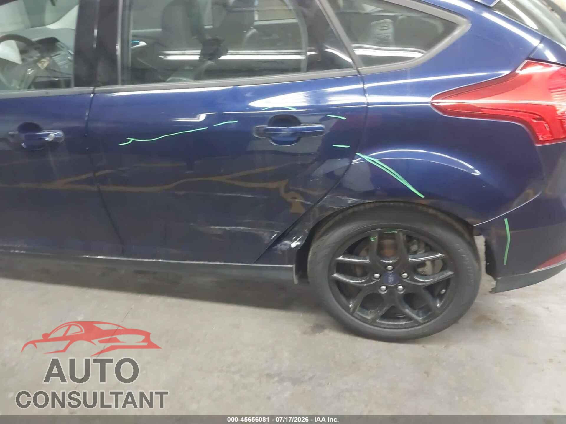 FORD FOCUS 2016 - 1FADP3K2XGL299136