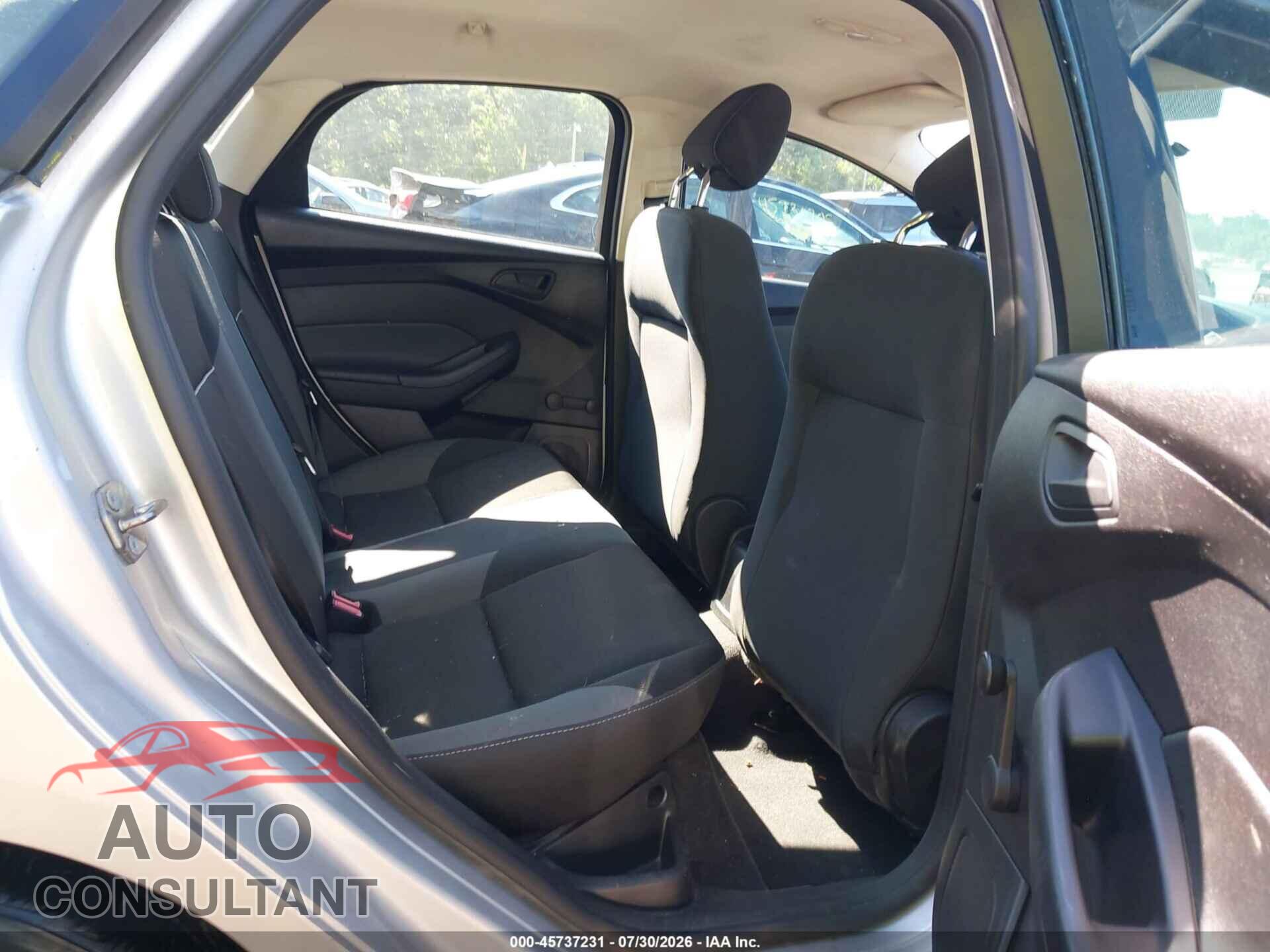 FORD FOCUS 2014 - 1FADP3E20EL458335