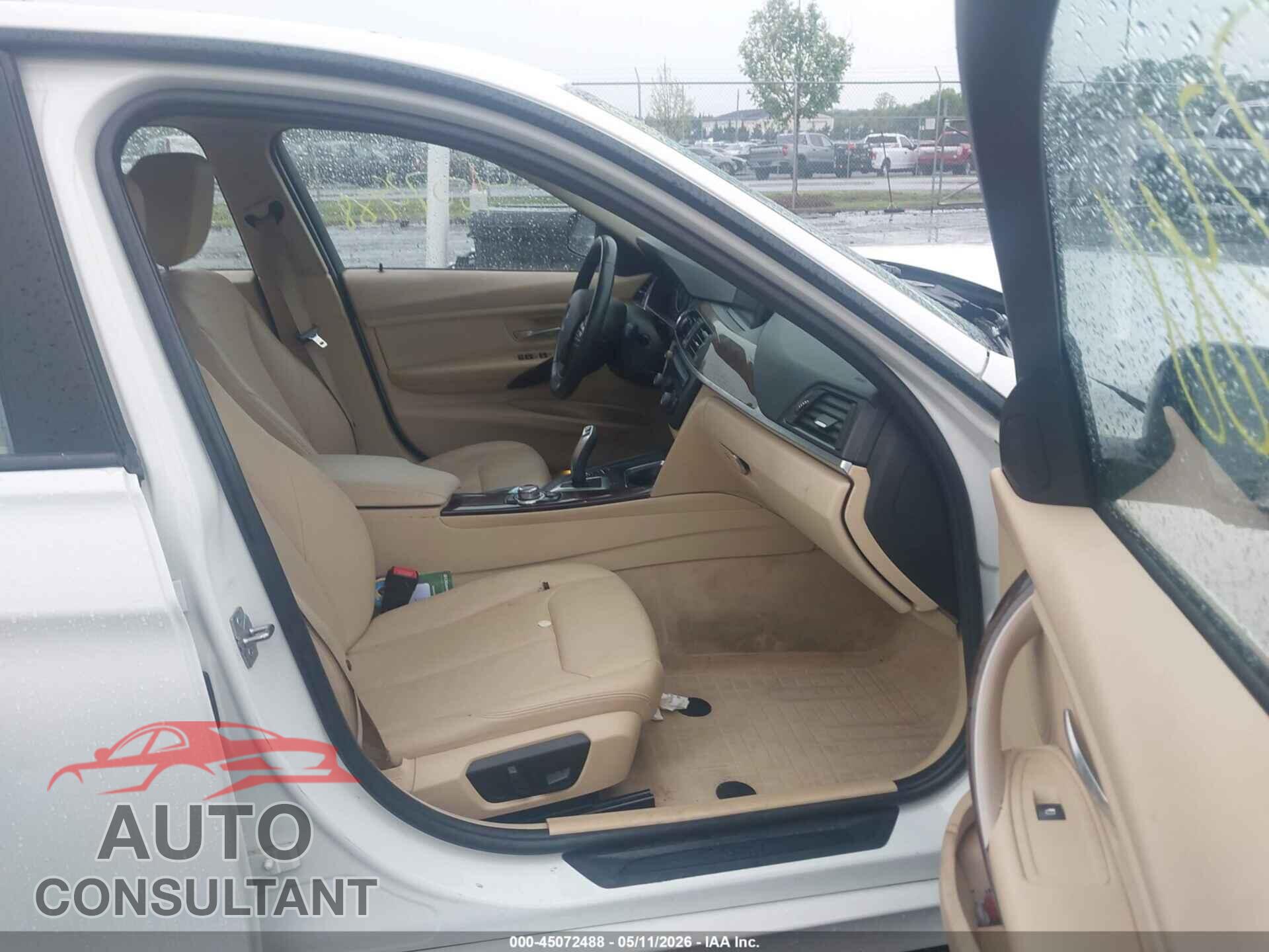 BMW 320I 2013 - WBA3B1C58DK128689