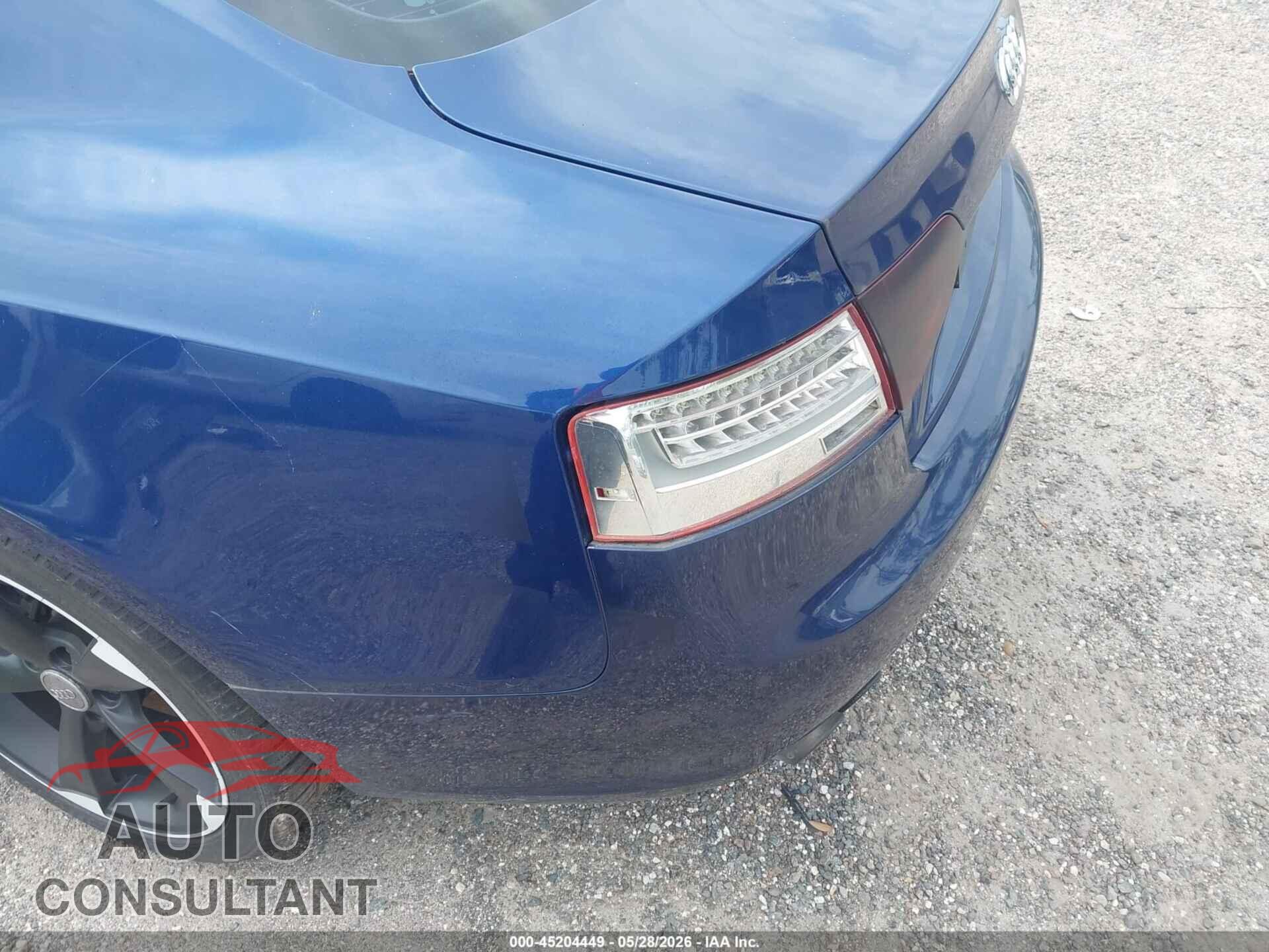 AUDI A5 2014 - WAUCFAFR4EA012478