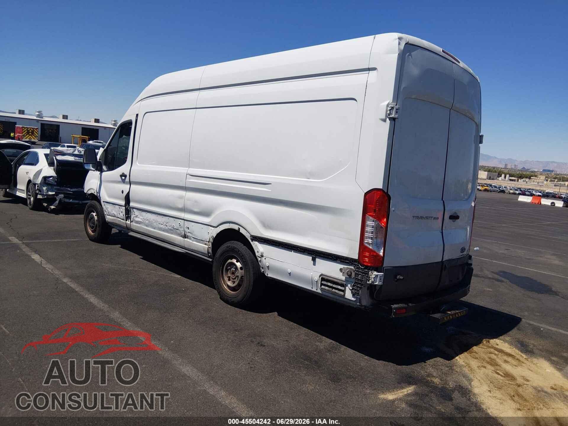 FORD TRANSIT 2017 - 1FTYR3XM5HKA21042