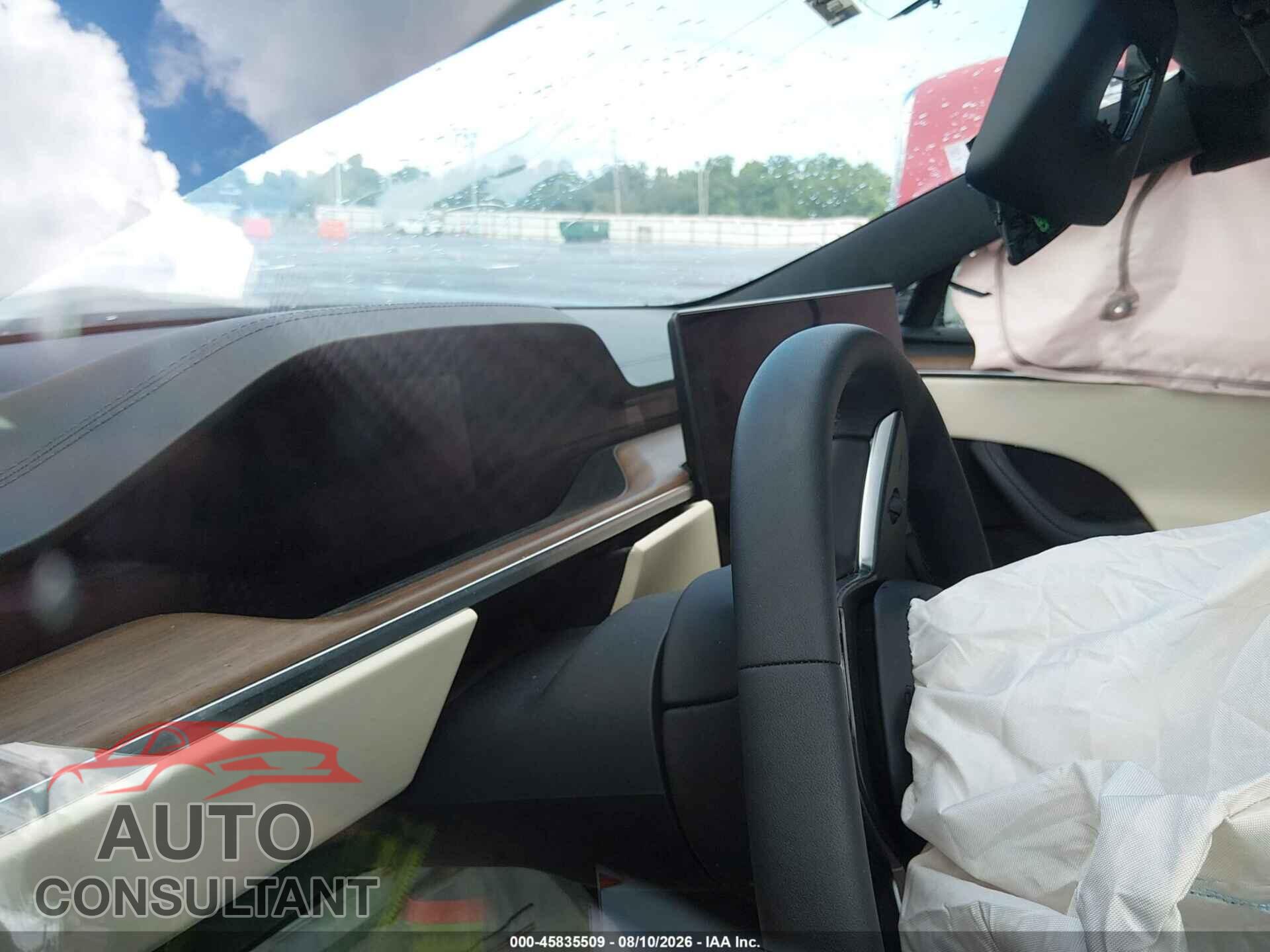 TESLA MODEL S 2024 - 5YJSA1E55RF538398