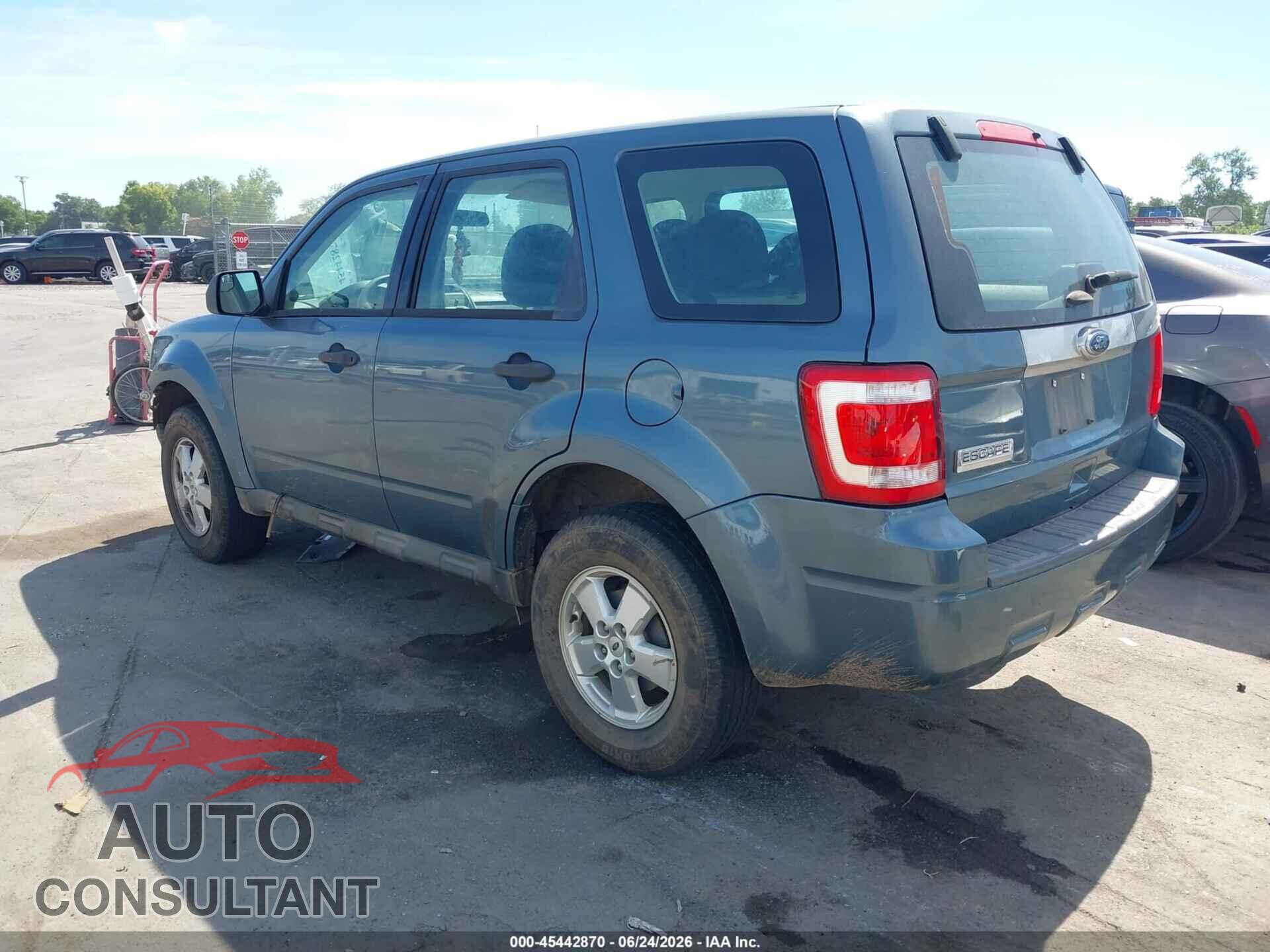 FORD ESCAPE 2011 - 1FMCU0C74BKC16186