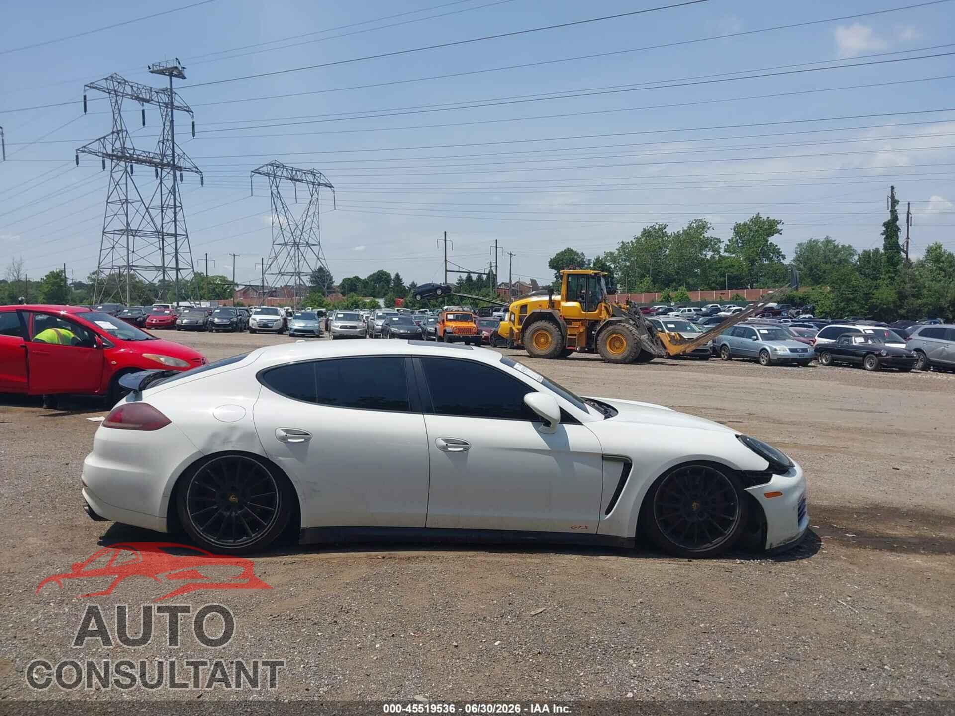 PORSCHE PANAMERA 2016 - WP0AF2A76GL081332