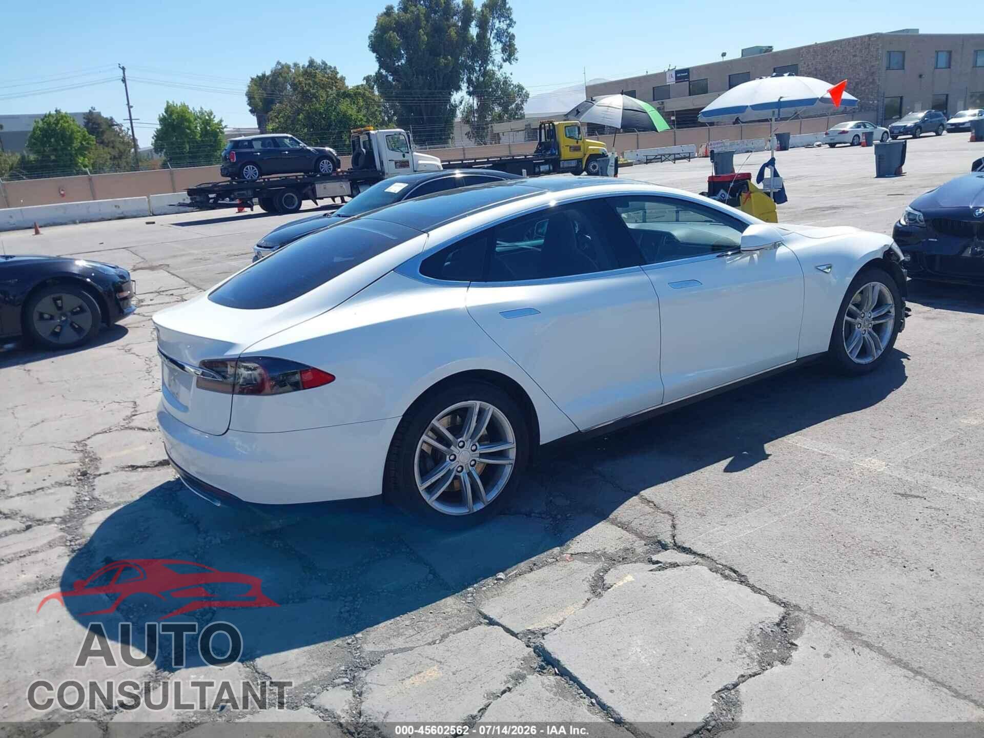 TESLA MODEL S 2013 - 5YJSA1AG1DFP04870