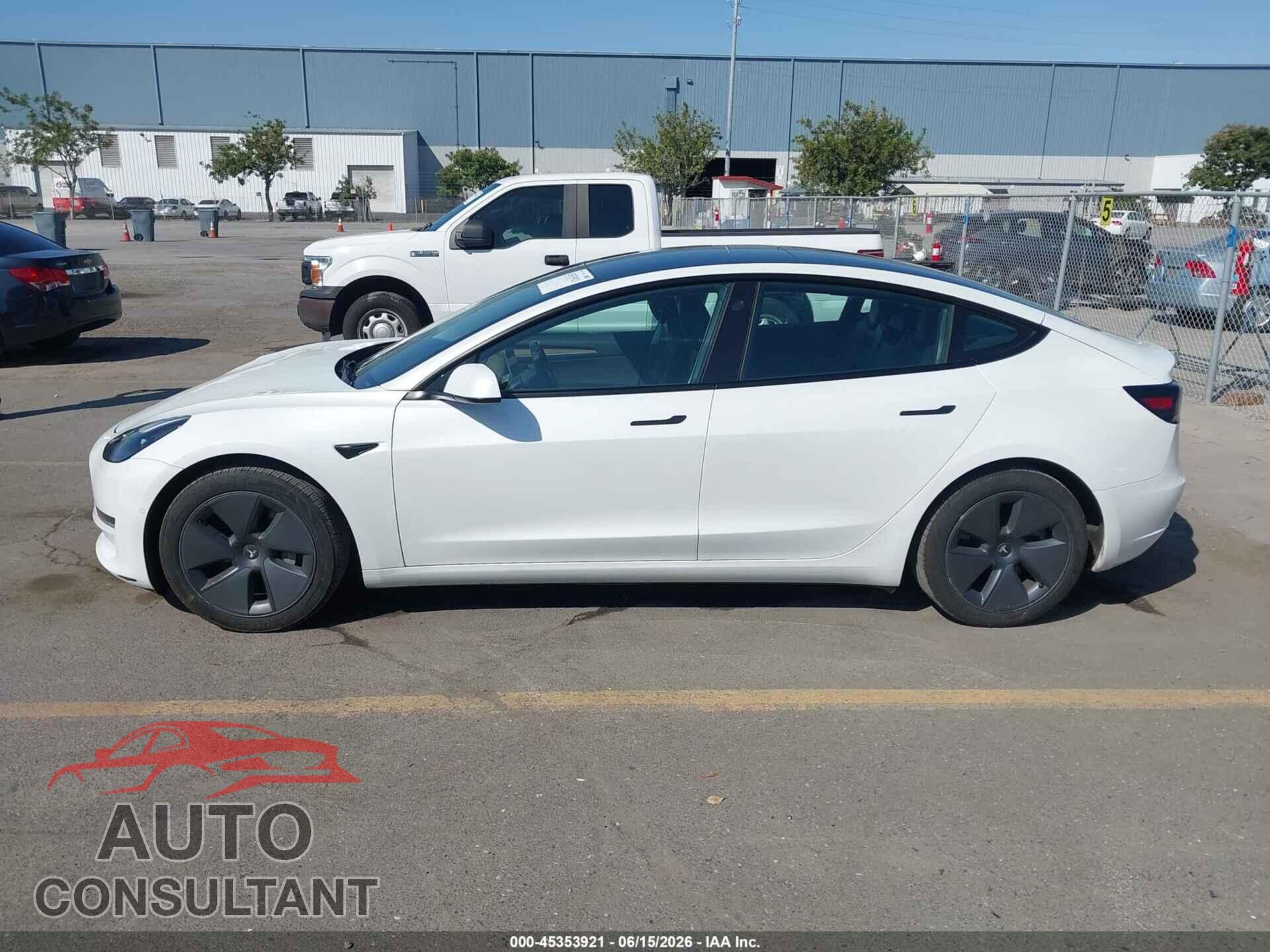TESLA MODEL 3 2022 - 5YJ3E1EA7NF168748