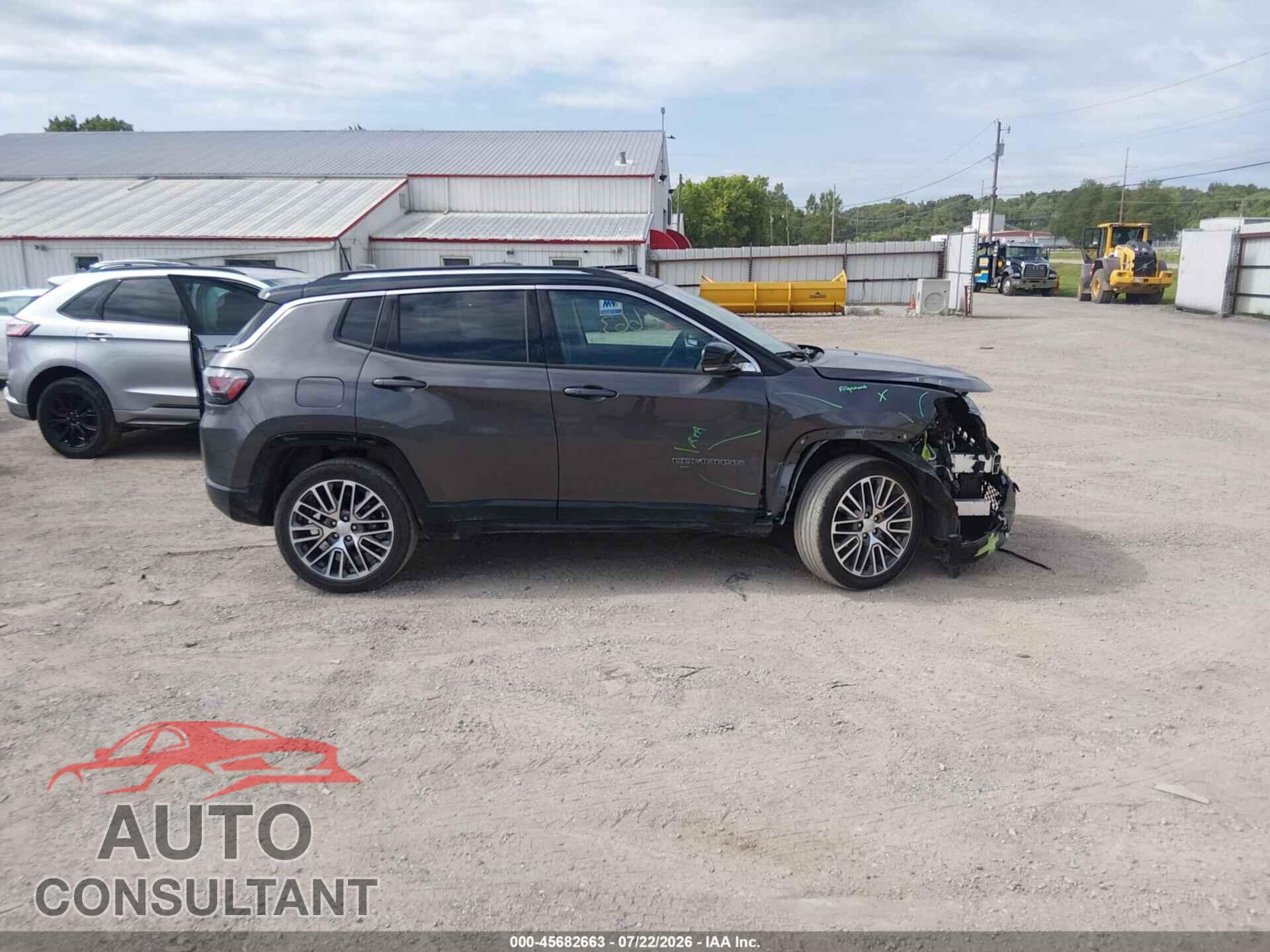 JEEP COMPASS 2022 - 3C4NJDCB5NT118367