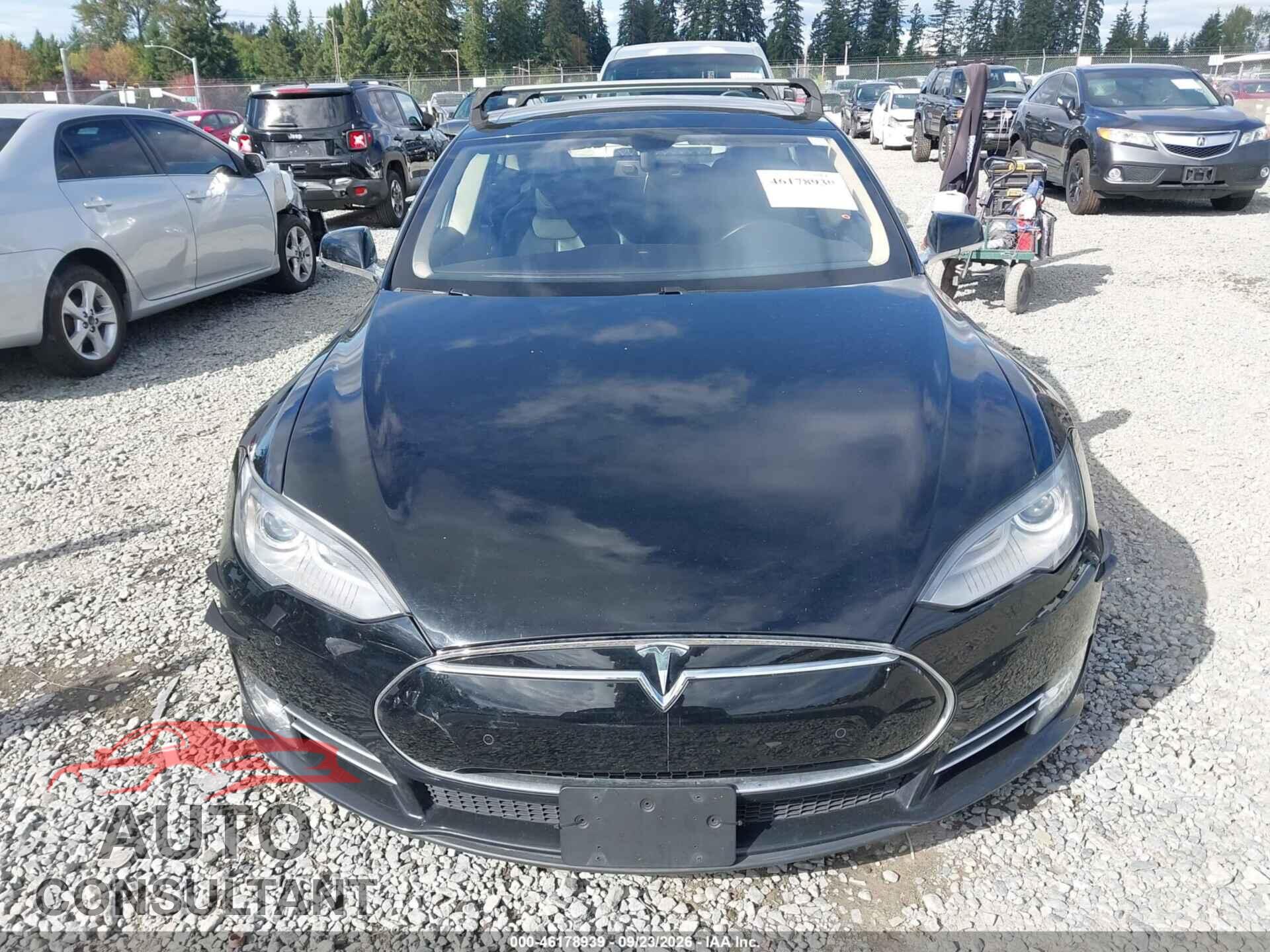 TESLA MODEL S 2013 - 5YJSA1CP4DFP23376