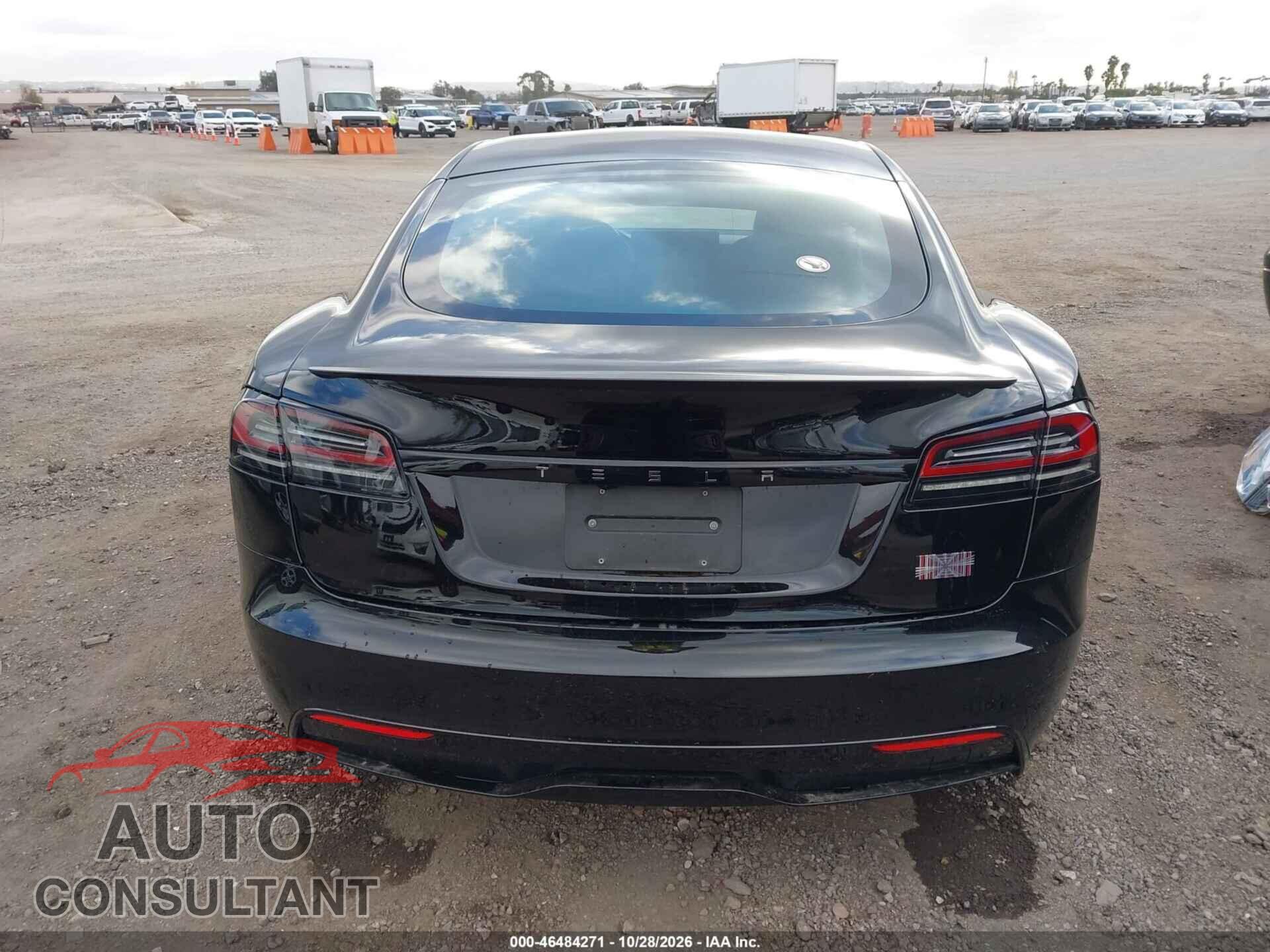 TESLA MODEL S 2024 - 5YJSA1E64RF533976