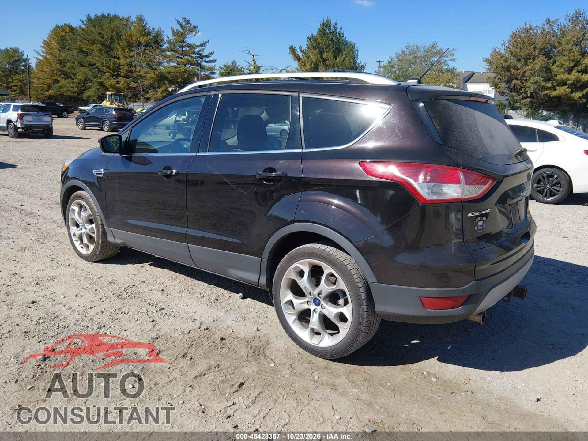 FORD ESCAPE 2013 - 1FMCU0J96DUB21124