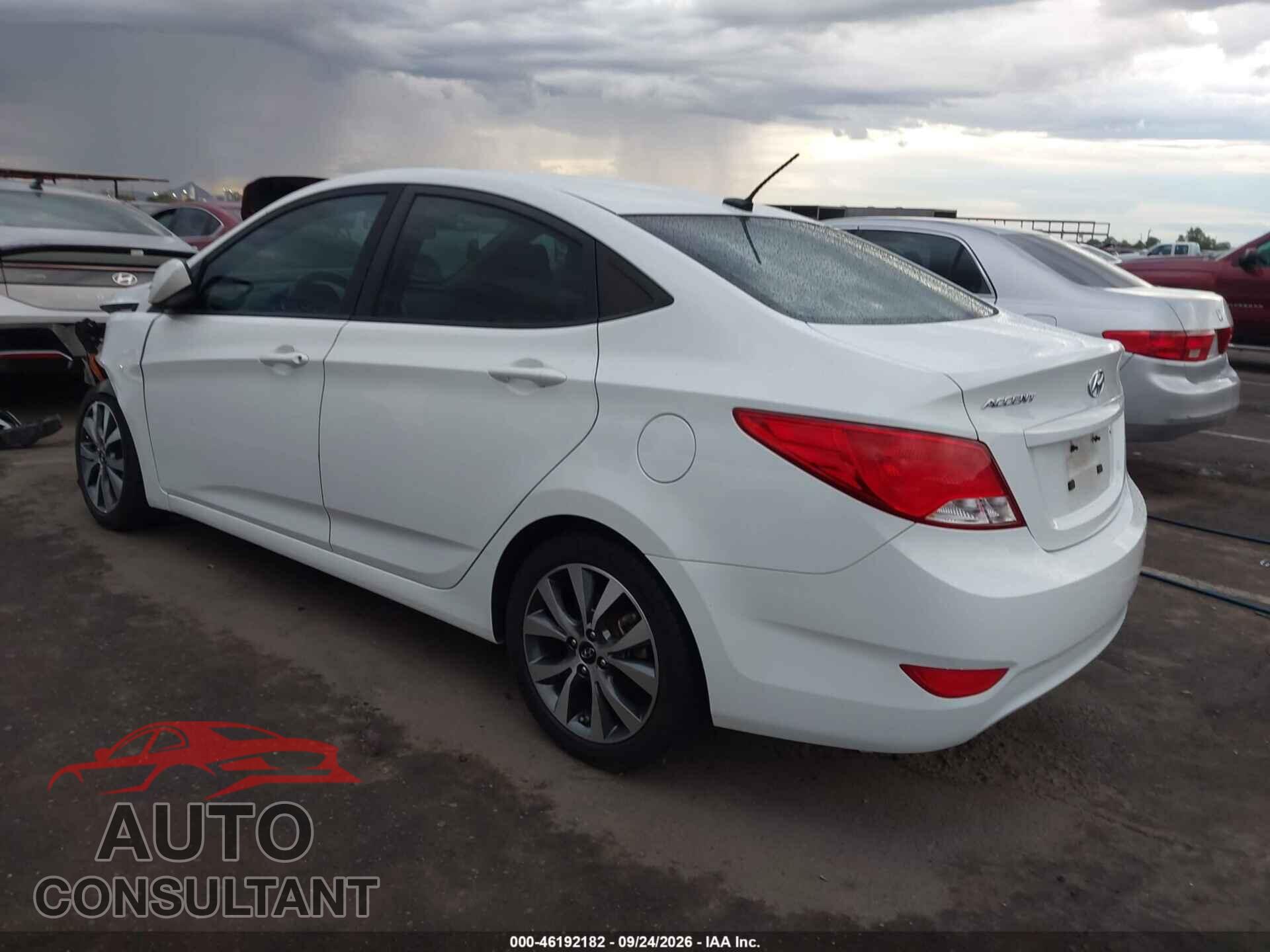 HYUNDAI ACCENT 2015 - KMHCU4AE2FU923824