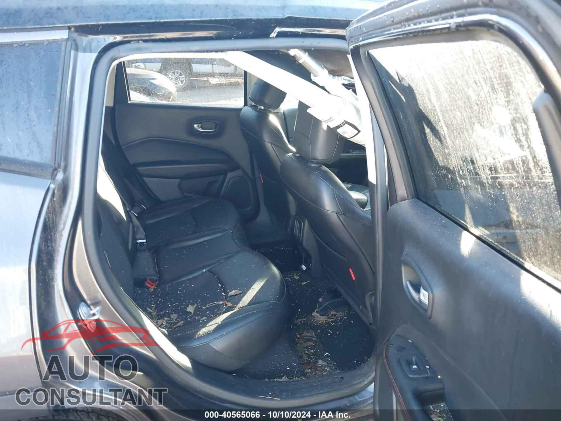 JEEP COMPASS 2019 - 3C4NJDDB9KT747771