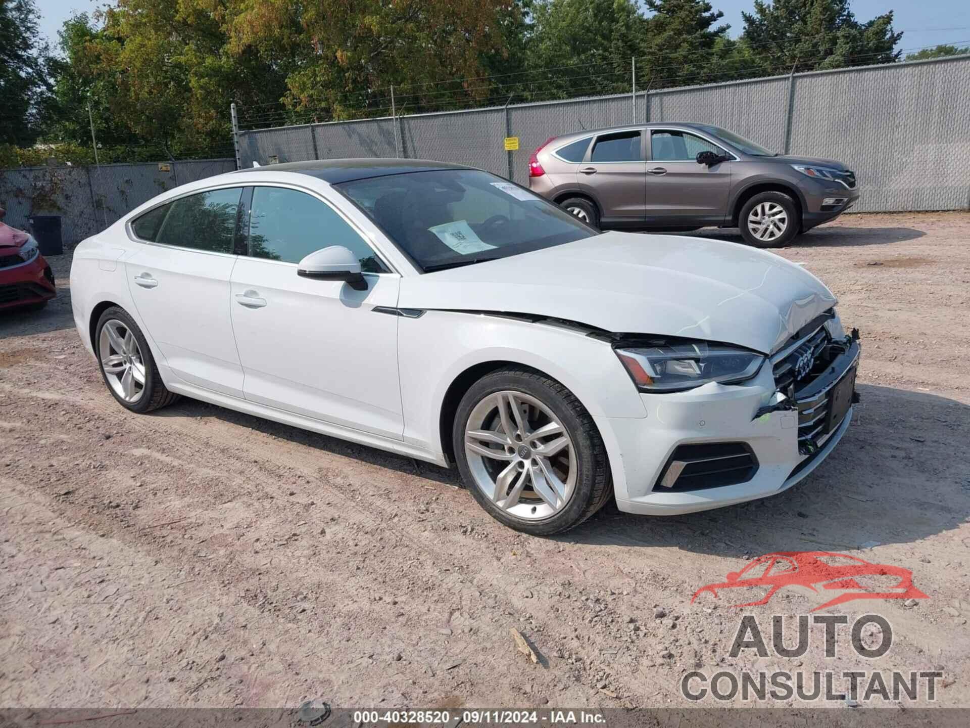 AUDI A5 2019 - WAUBNCF50KA093658