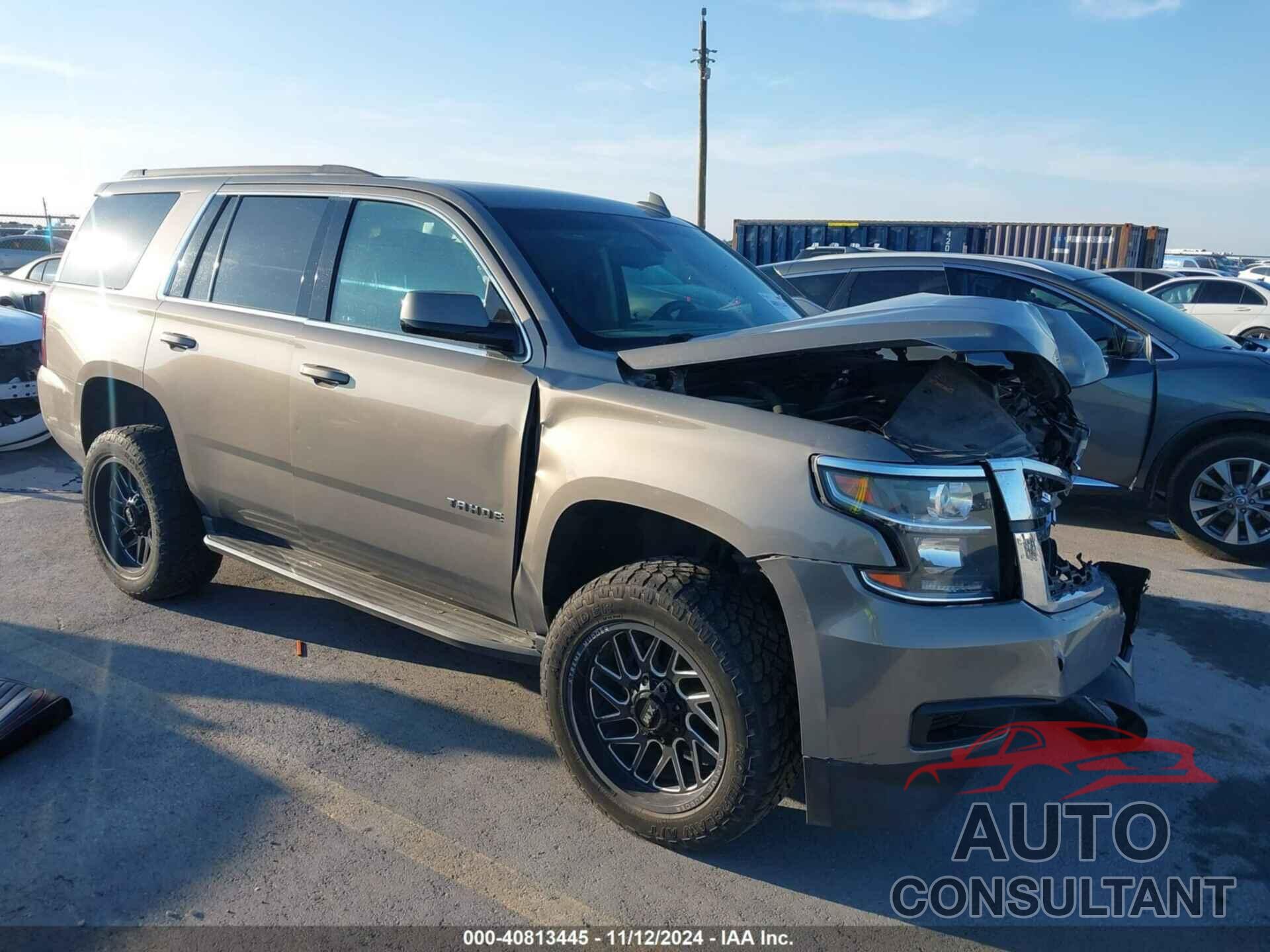 CHEVROLET TAHOE 2017 - 1GNSCAKC1HR269393